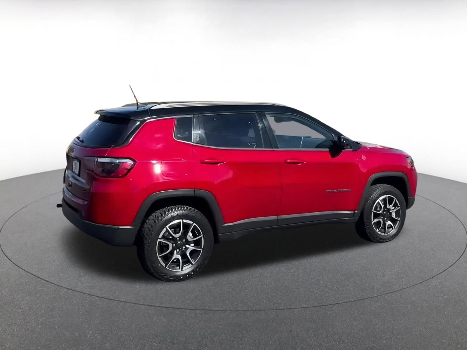 Thumbnail: 2025 Jeep Compass - 12