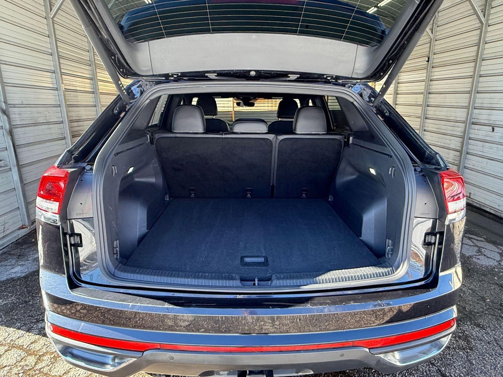 Thumbnail: 2025 Volkswagen Atlas - 32