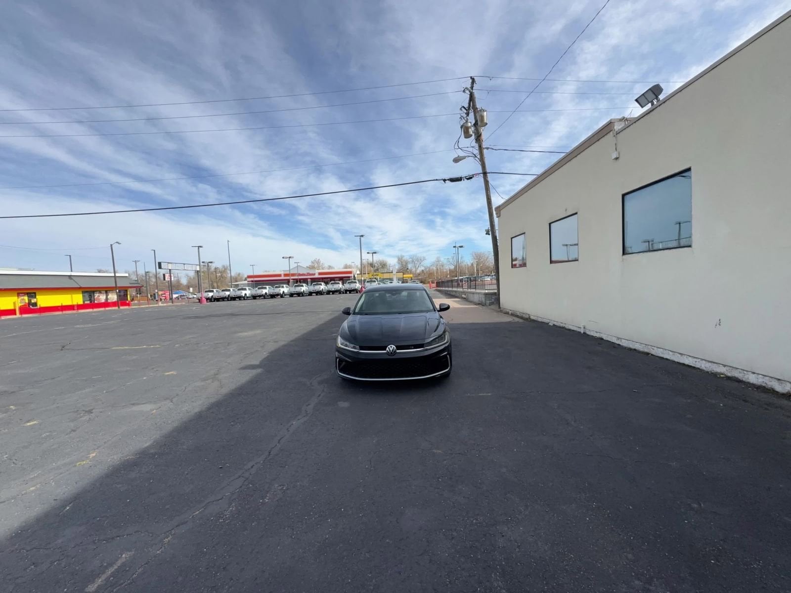 Thumbnail: 2025 Volkswagen Jetta - 16