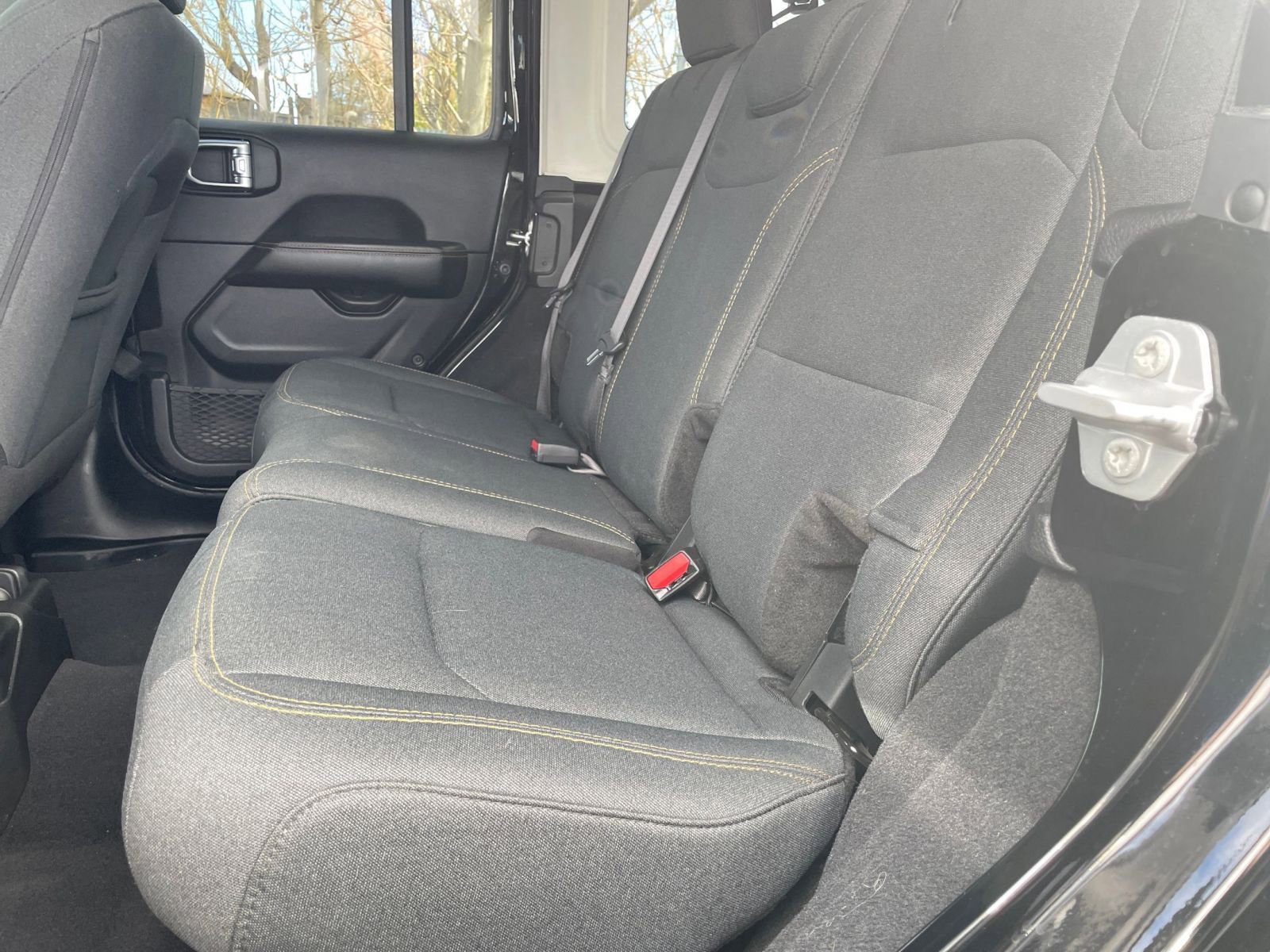 Thumbnail: 2025 Jeep Wrangler - 25