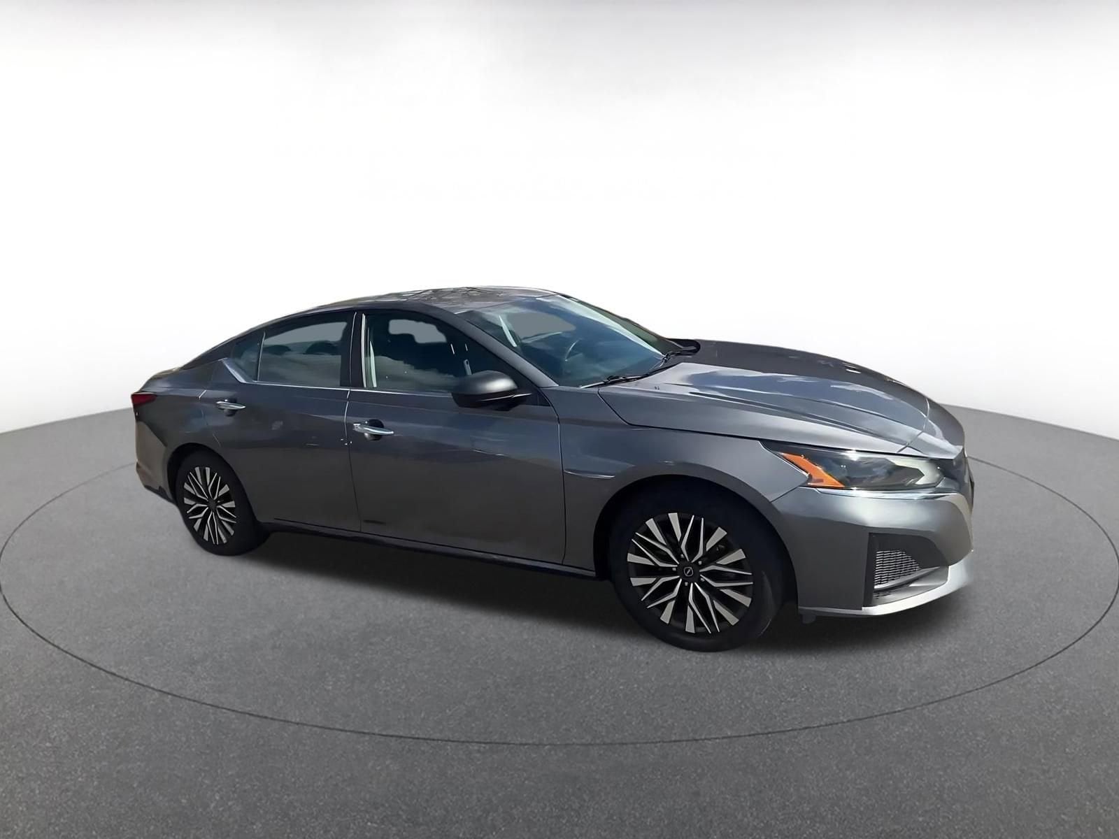 Thumbnail: 2025 Nissan Altima - 2