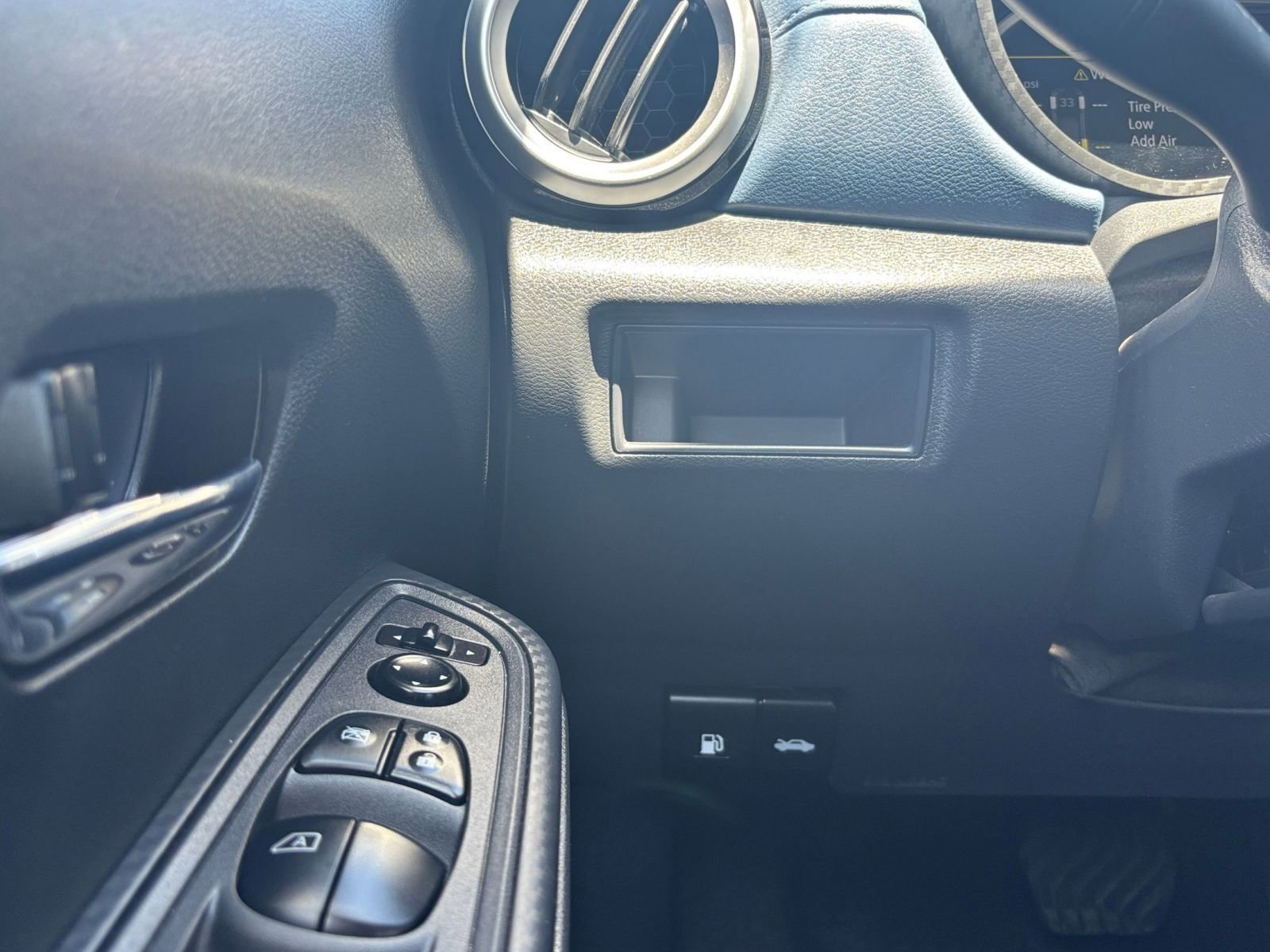 Thumbnail: 2025 Nissan Versa - 31