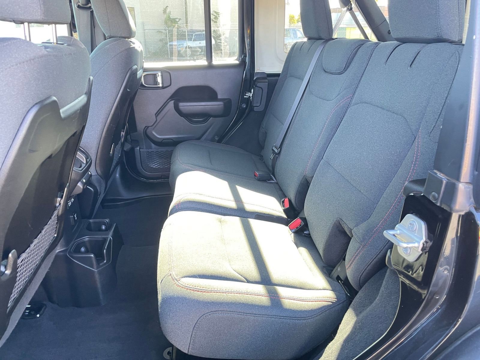 Thumbnail: 2025 Jeep Wrangler - 25