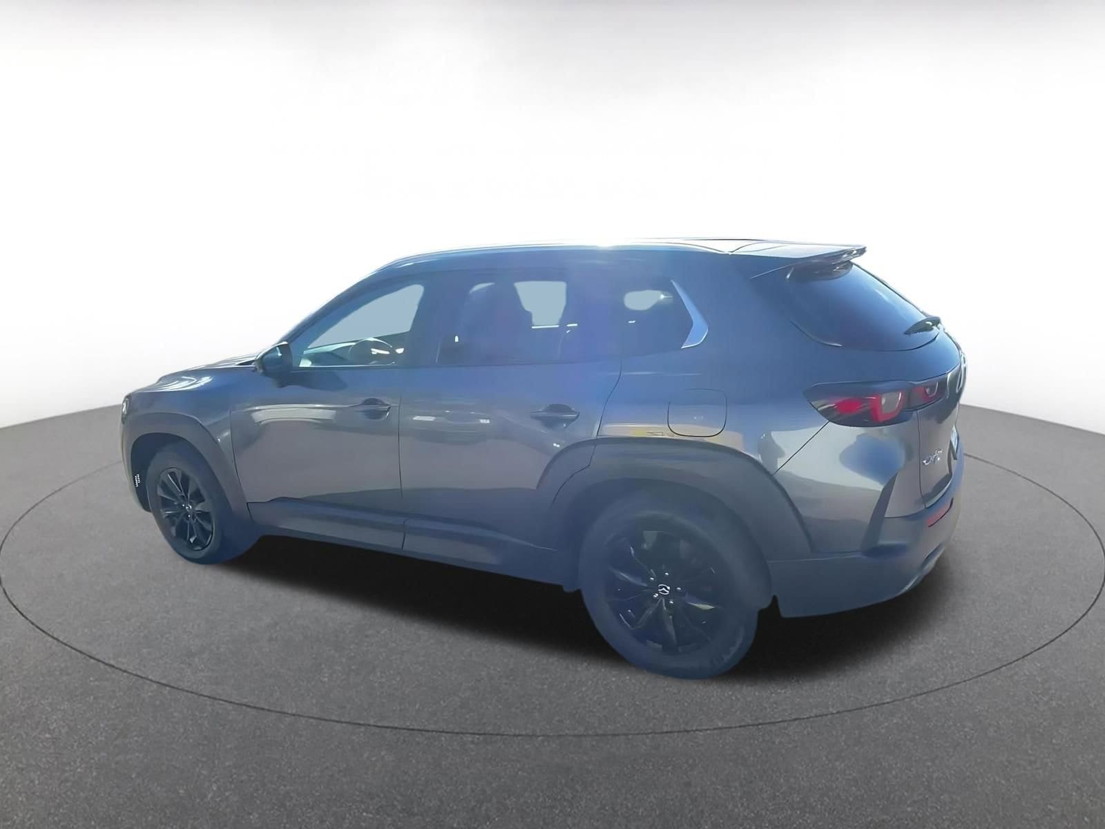 Thumbnail: 2025 Mazda CX-50 - 10