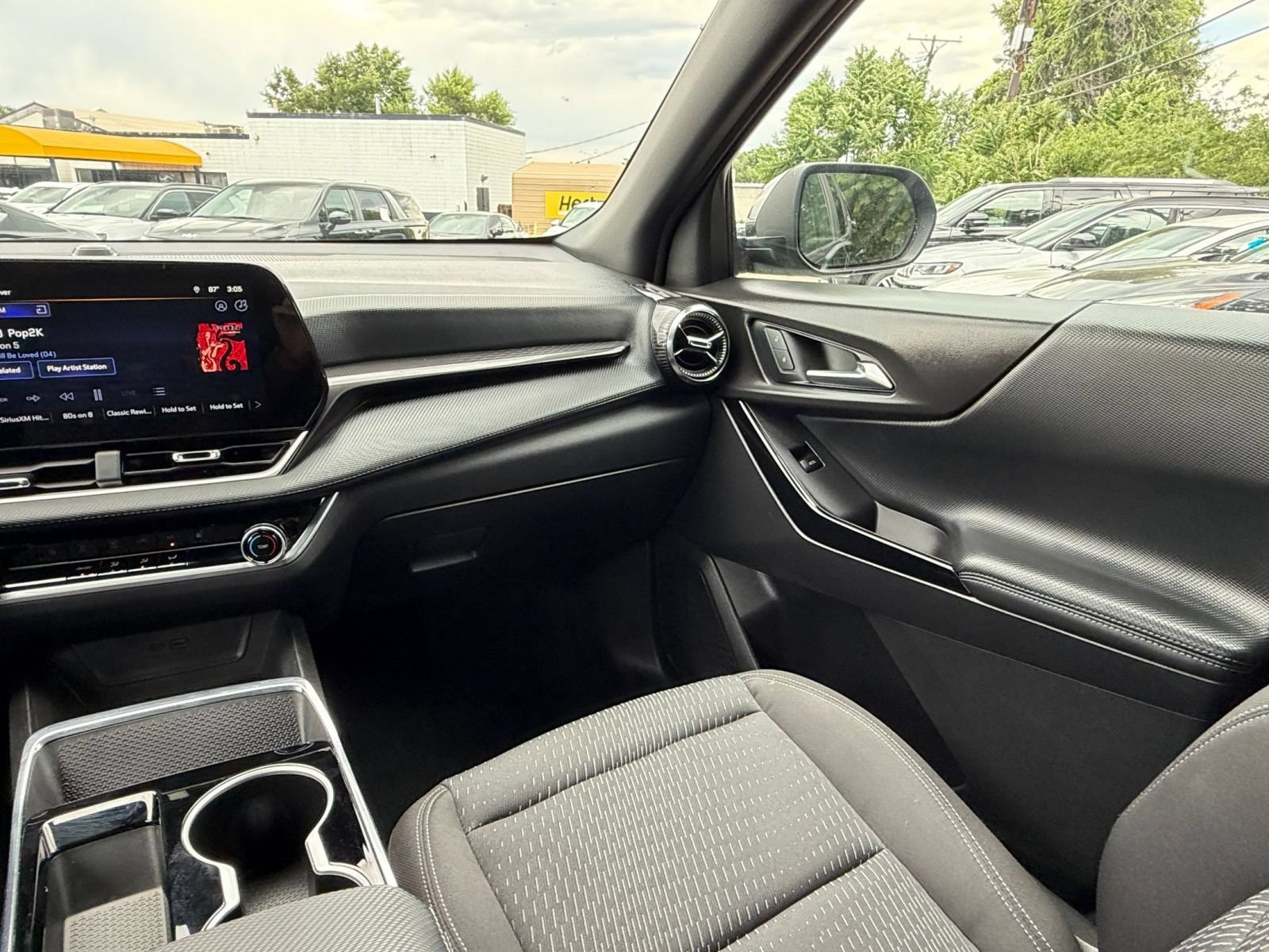 Thumbnail: 2025 Chevrolet Equinox - 29