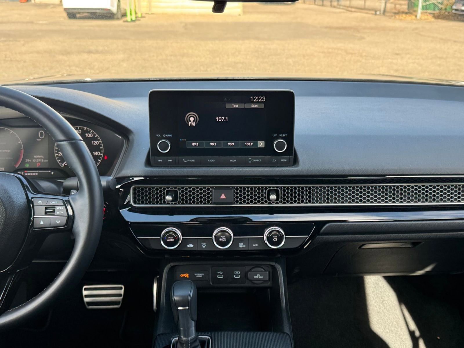 Thumbnail: 2025 Honda Civic - 18