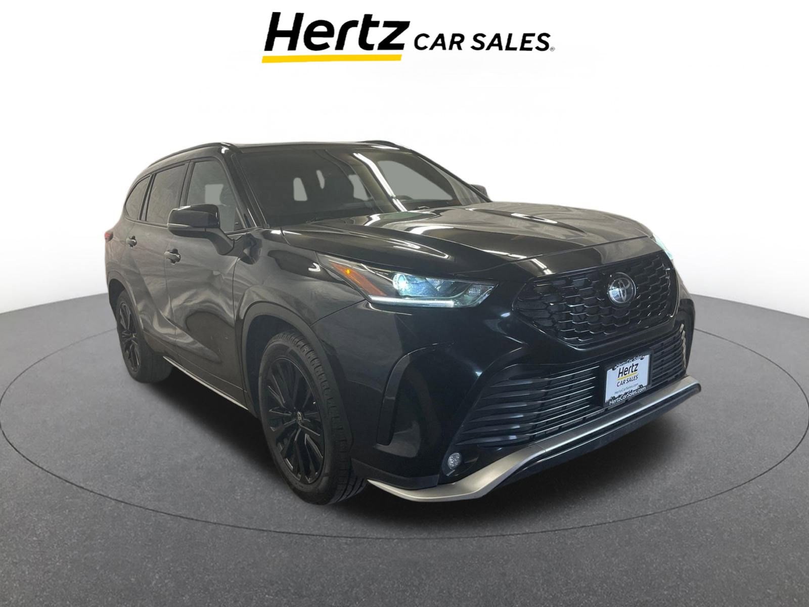 2024 Toyota Highlander XSE Hero Image