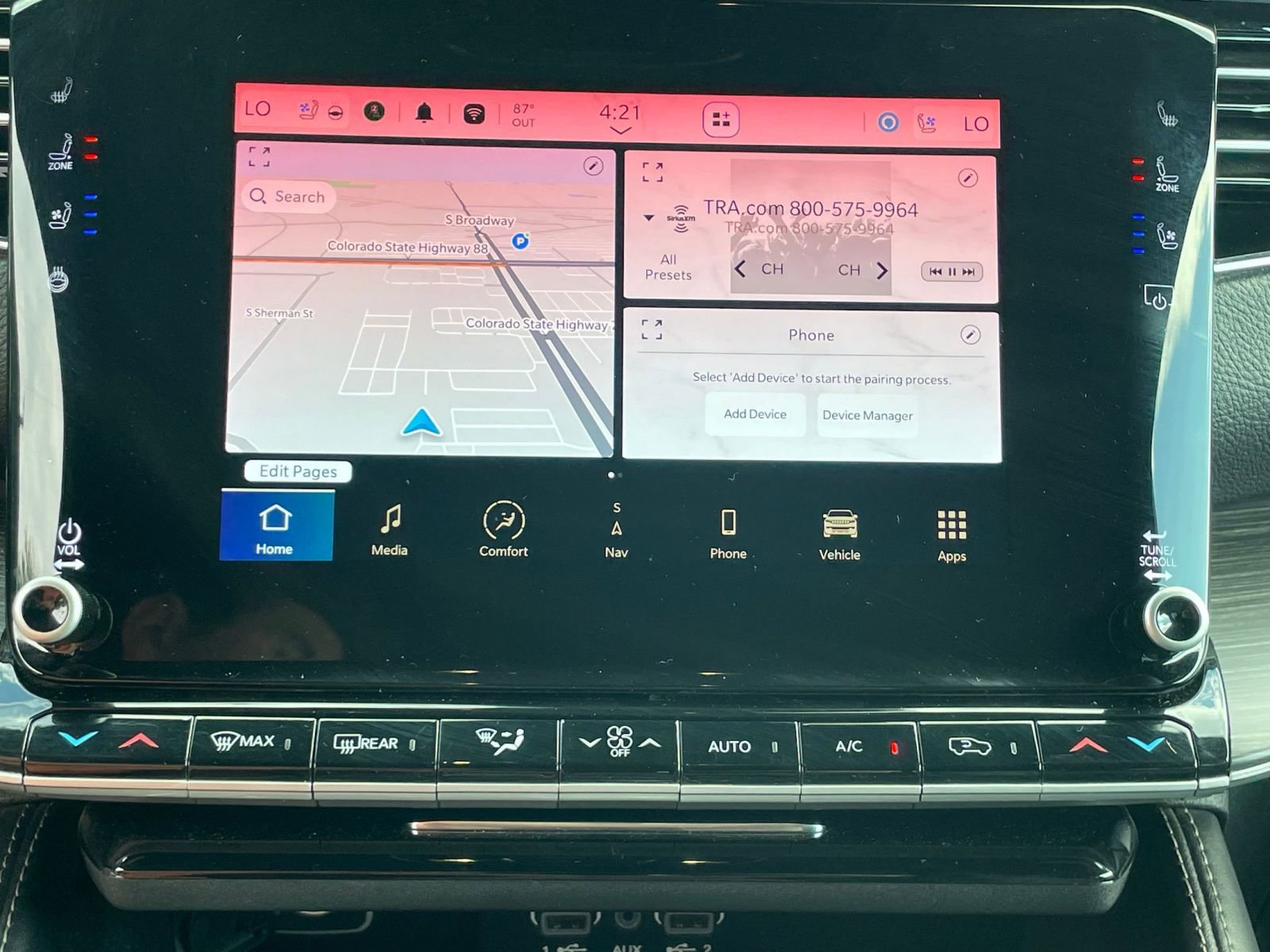 Thumbnail: 2023 Jeep Wagoneer - 21