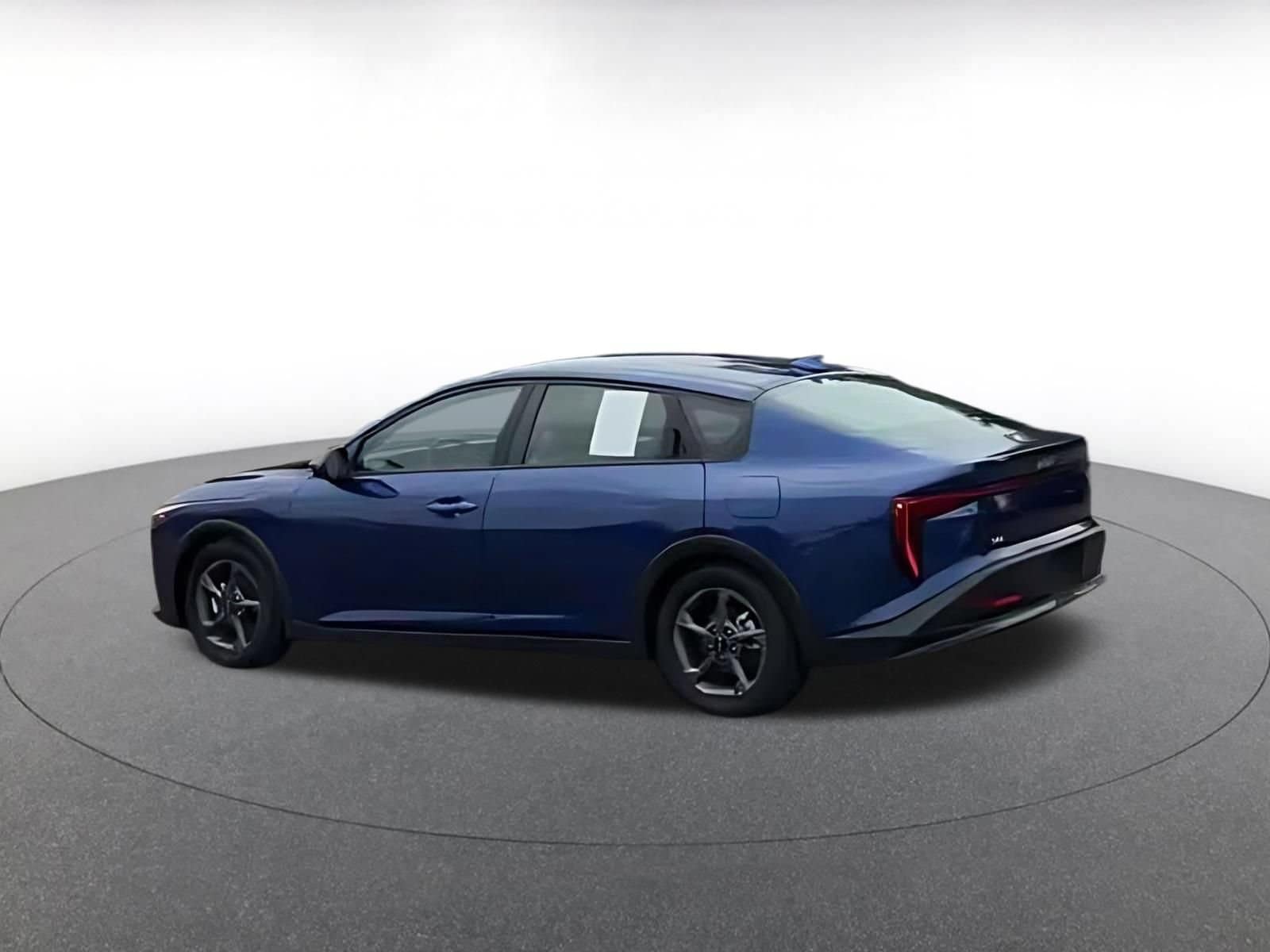 Thumbnail: 2026 Kia K4 - 10