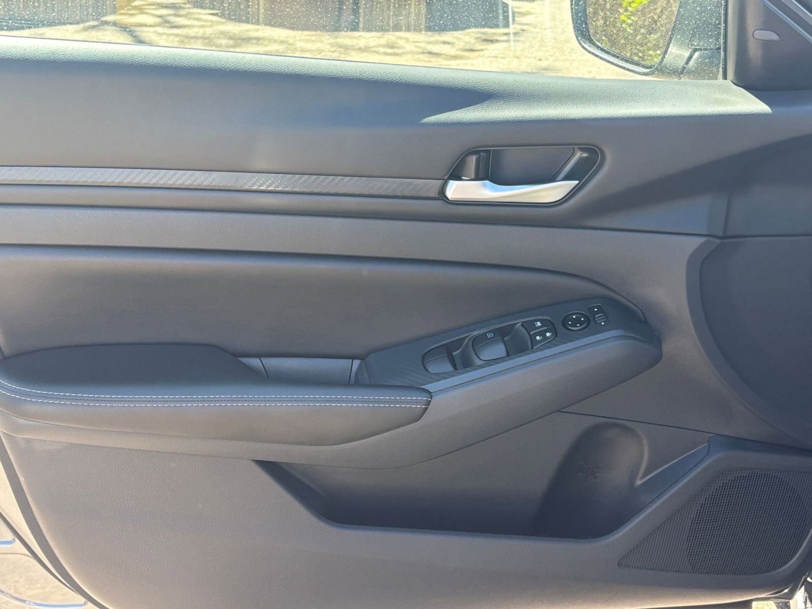 Thumbnail: 2025 Nissan Altima - 18