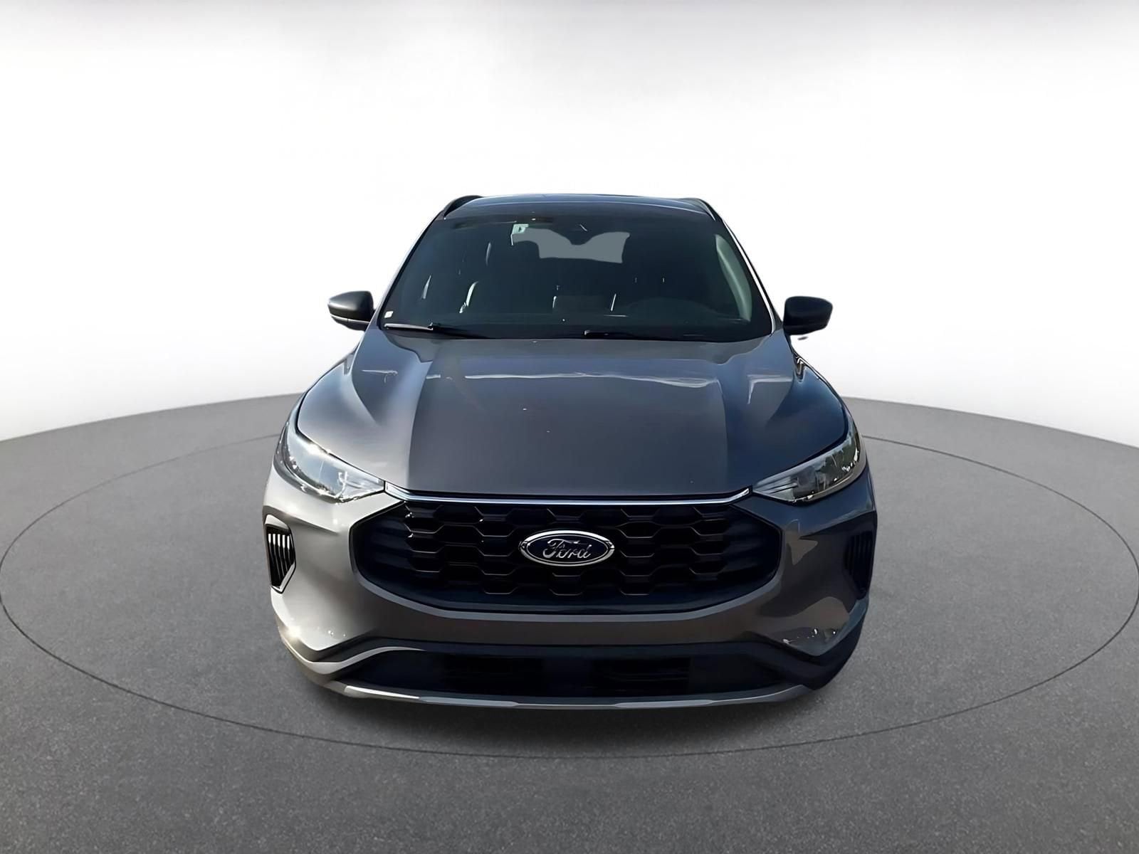 Thumbnail: 2025 Ford Escape - 4