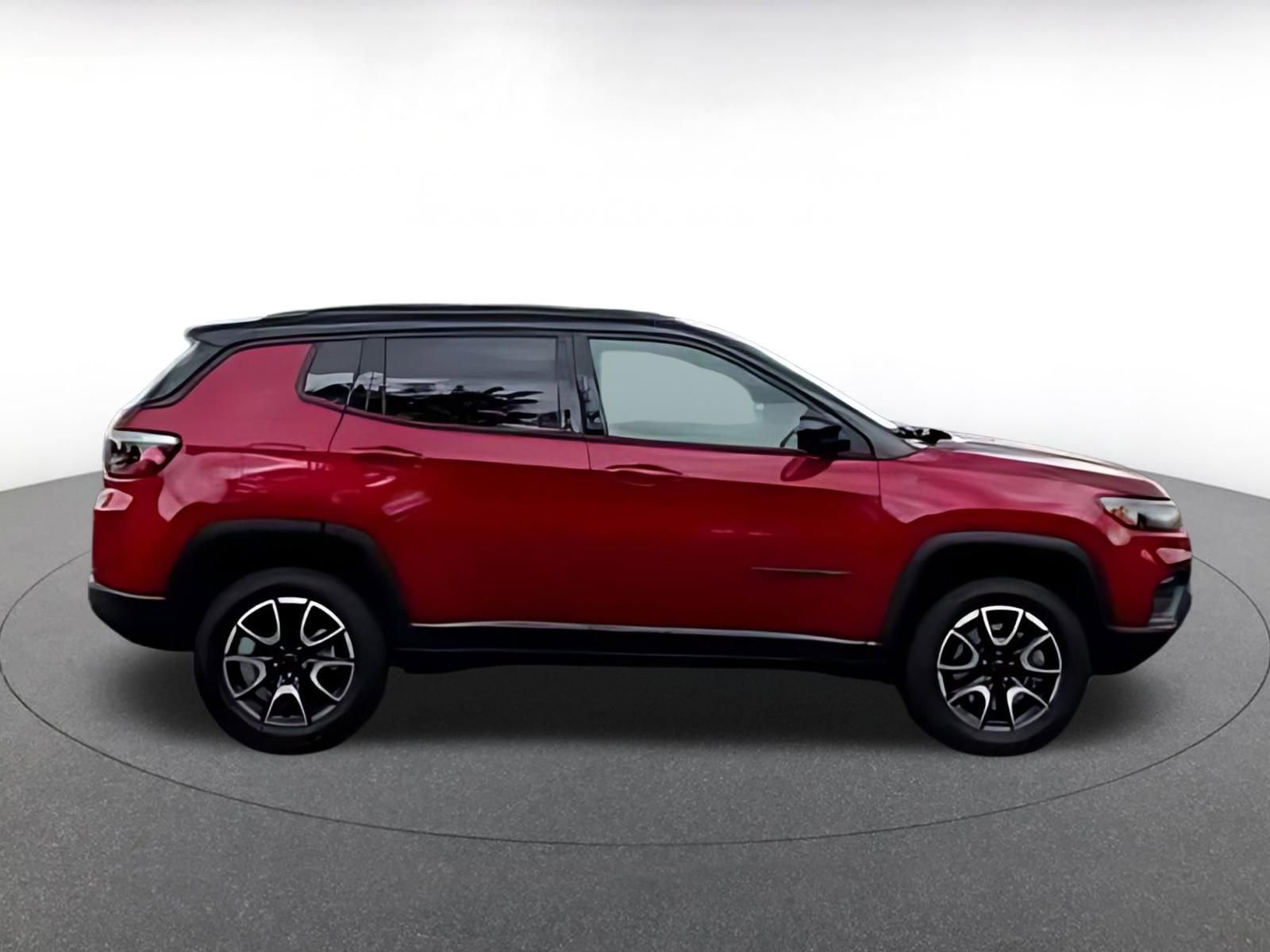 Thumbnail: 2025 Jeep Compass - 12
