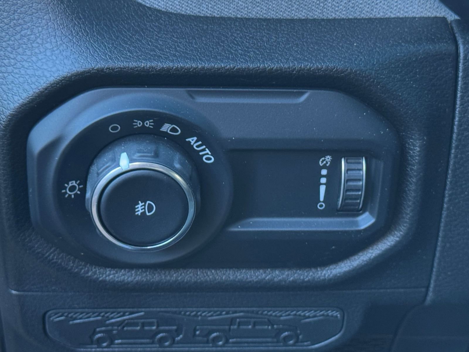 Thumbnail: 2025 Jeep Wrangler - 33