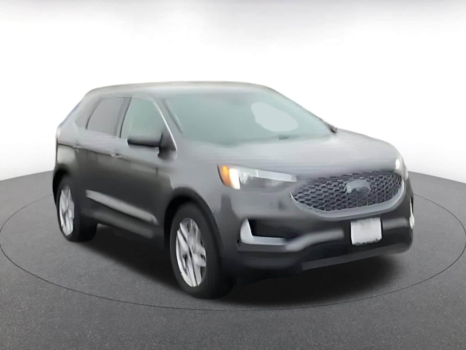 Thumbnail: 2024 Ford Edge - 3