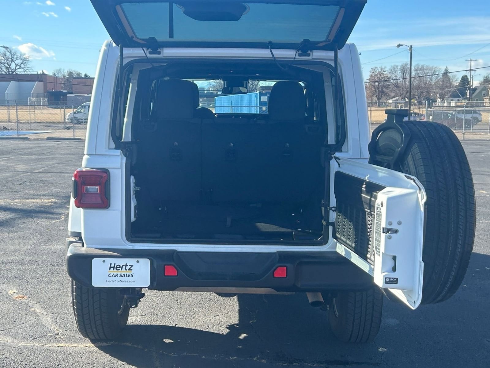 Thumbnail: 2025 Jeep Wrangler - 31