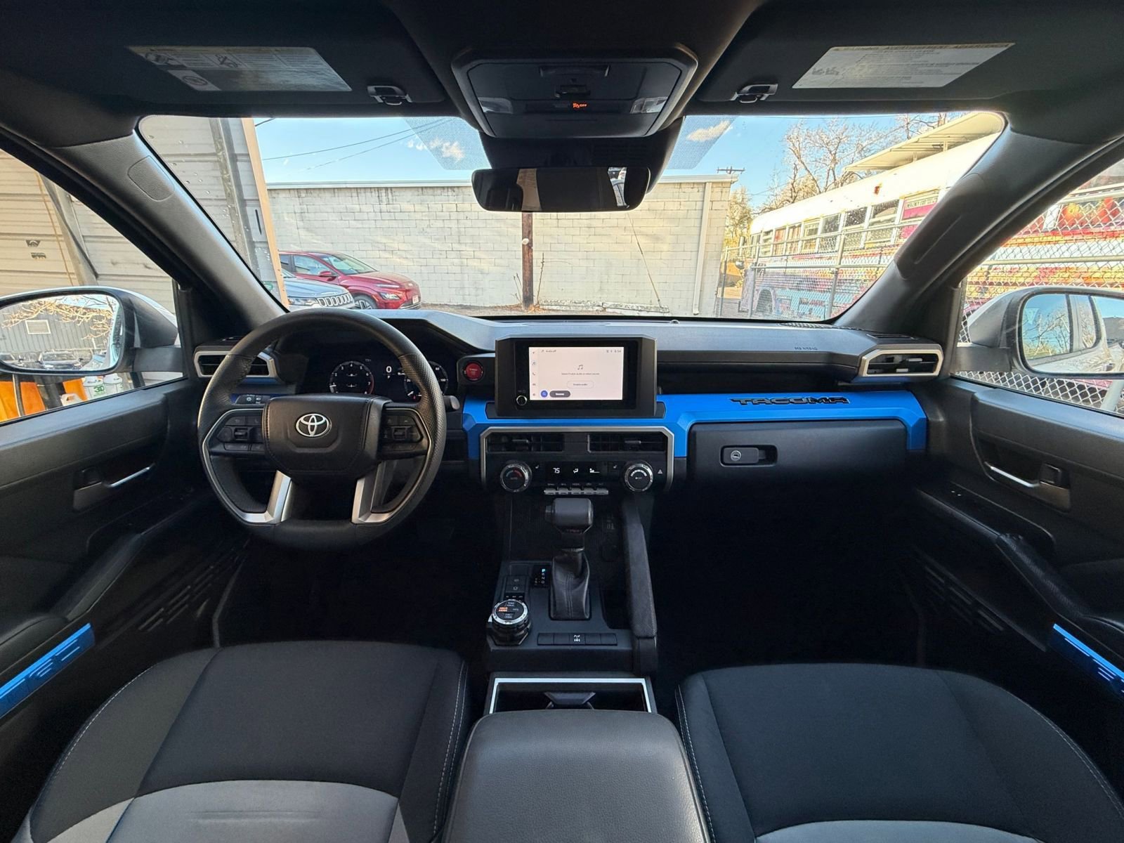 Thumbnail: 2025 Toyota Tacoma - 31