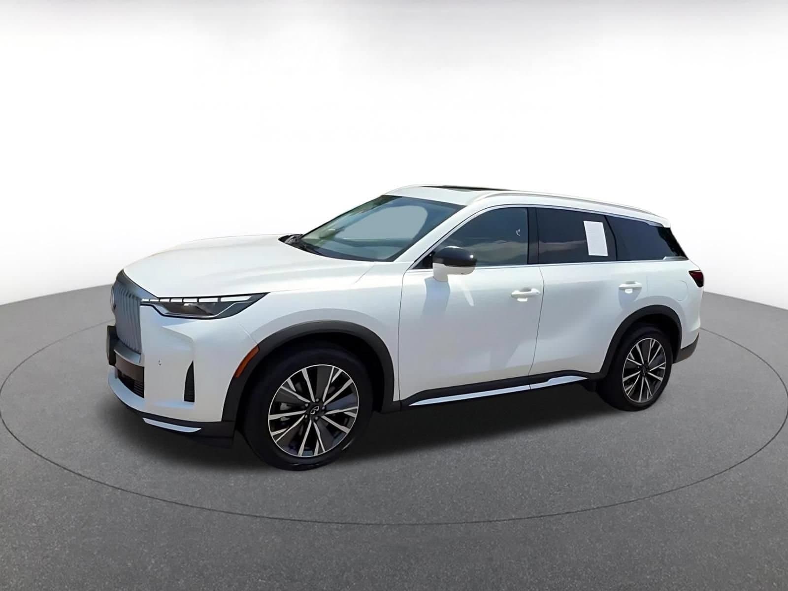 Thumbnail: 2026 INFINITI QX60 - 8