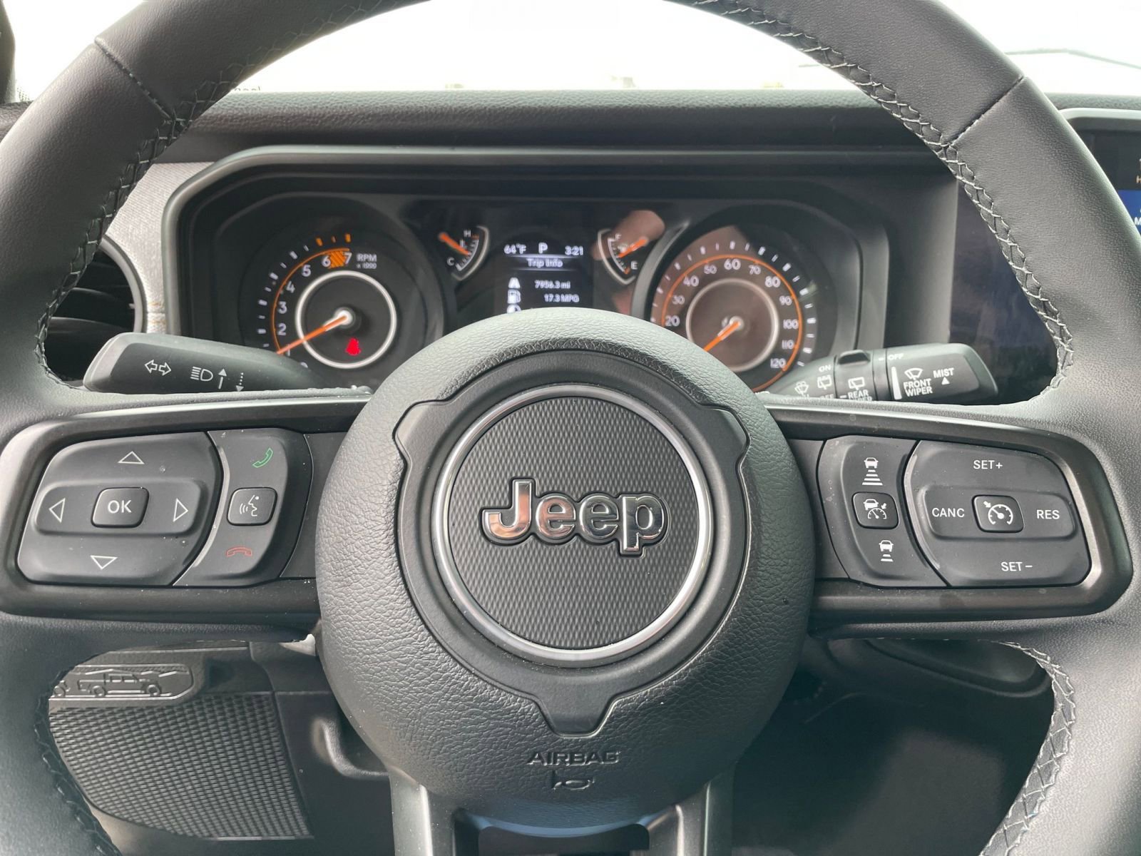 Thumbnail: 2025 Jeep Wrangler - 27