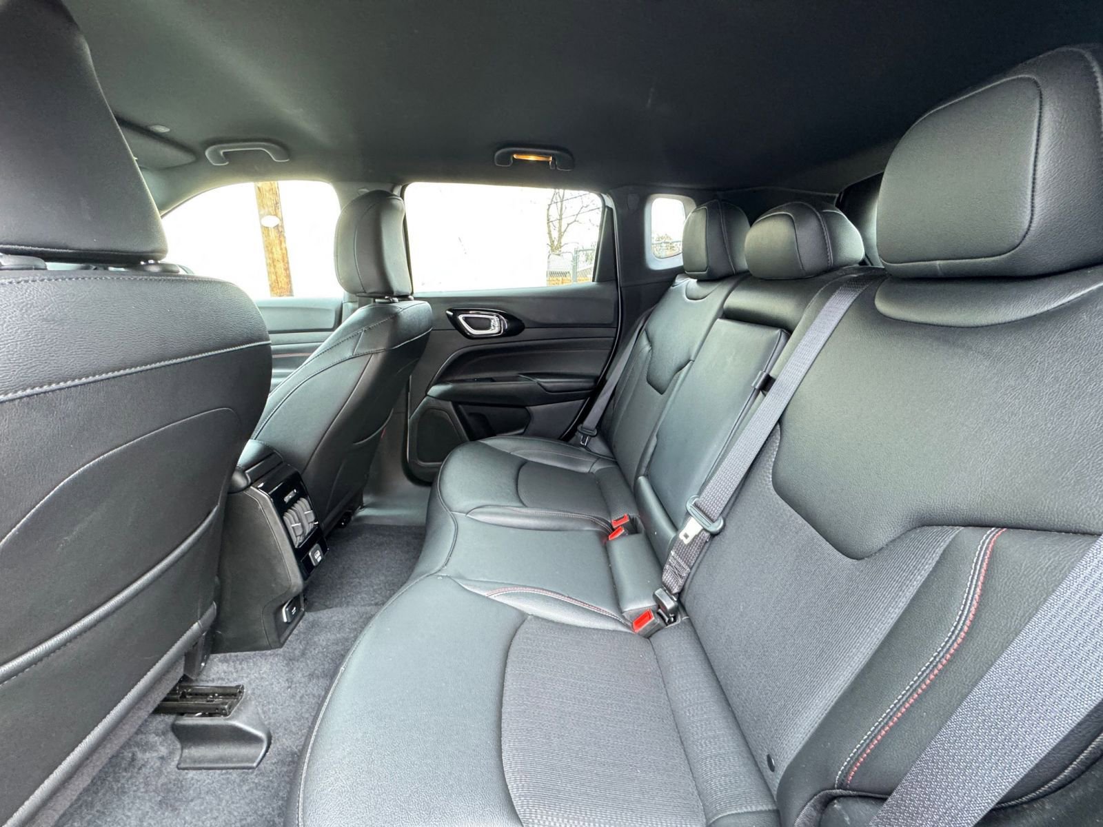 Thumbnail: 2025 Jeep Compass - 24