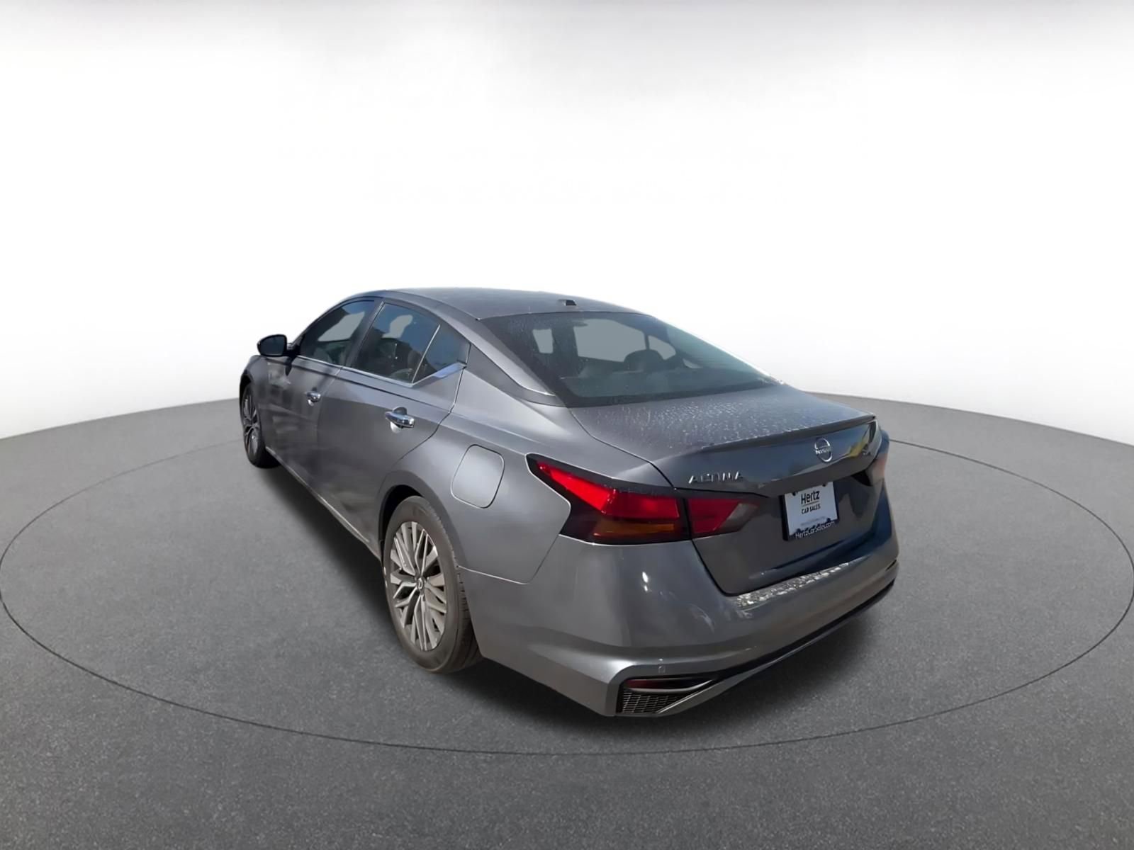 Thumbnail: 2025 Nissan Altima - 11