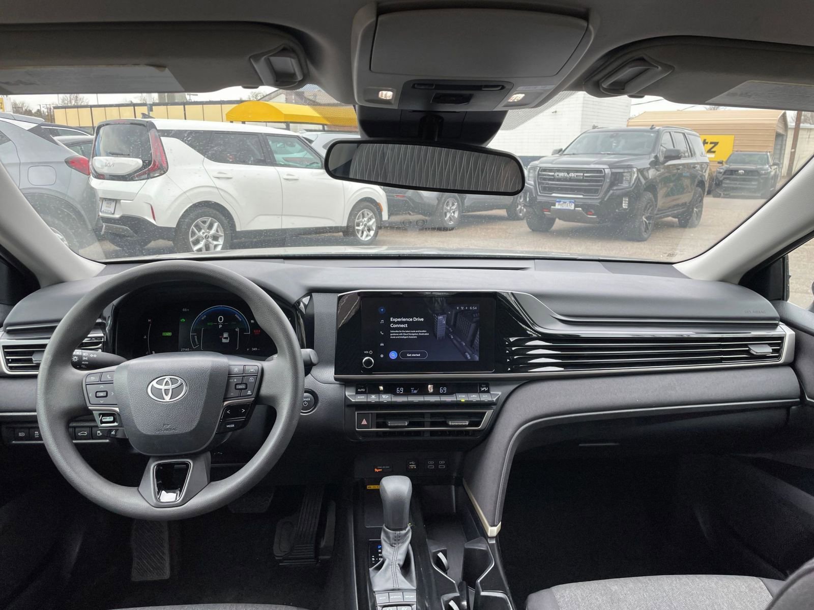 Thumbnail: 2025 Toyota Camry - 33