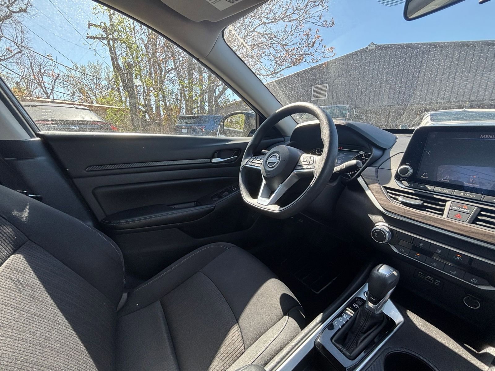 Thumbnail: 2025 Nissan Altima - 32