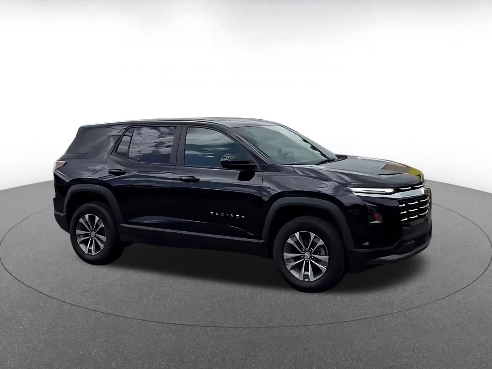 Thumbnail: 2025 Chevrolet Equinox - 3