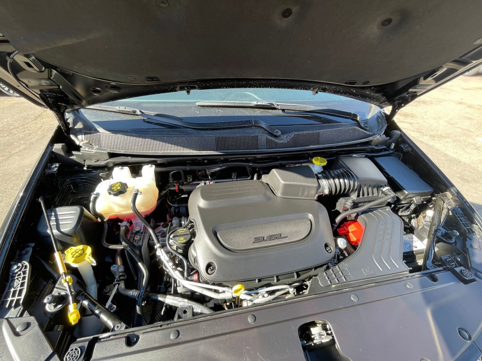 Thumbnail: 2025 Chrysler Pacifica - 33