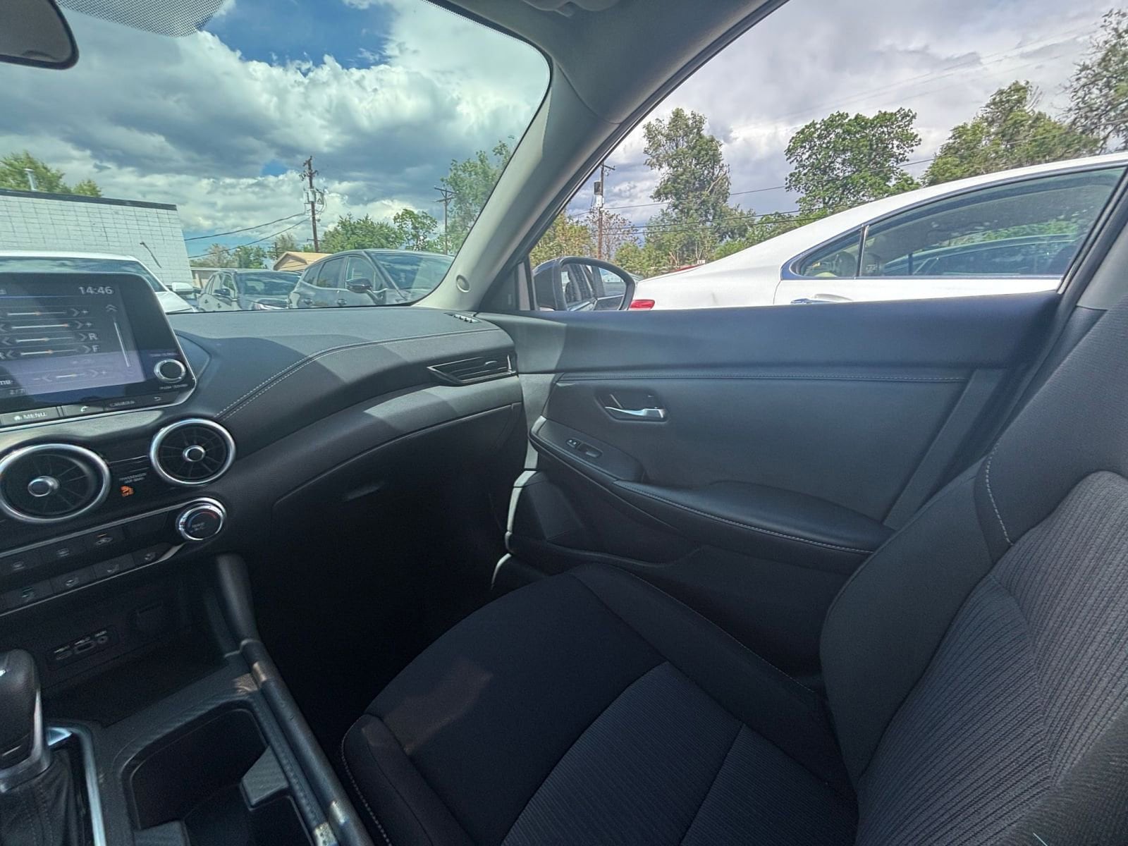 Thumbnail: 2025 Nissan Sentra - 32