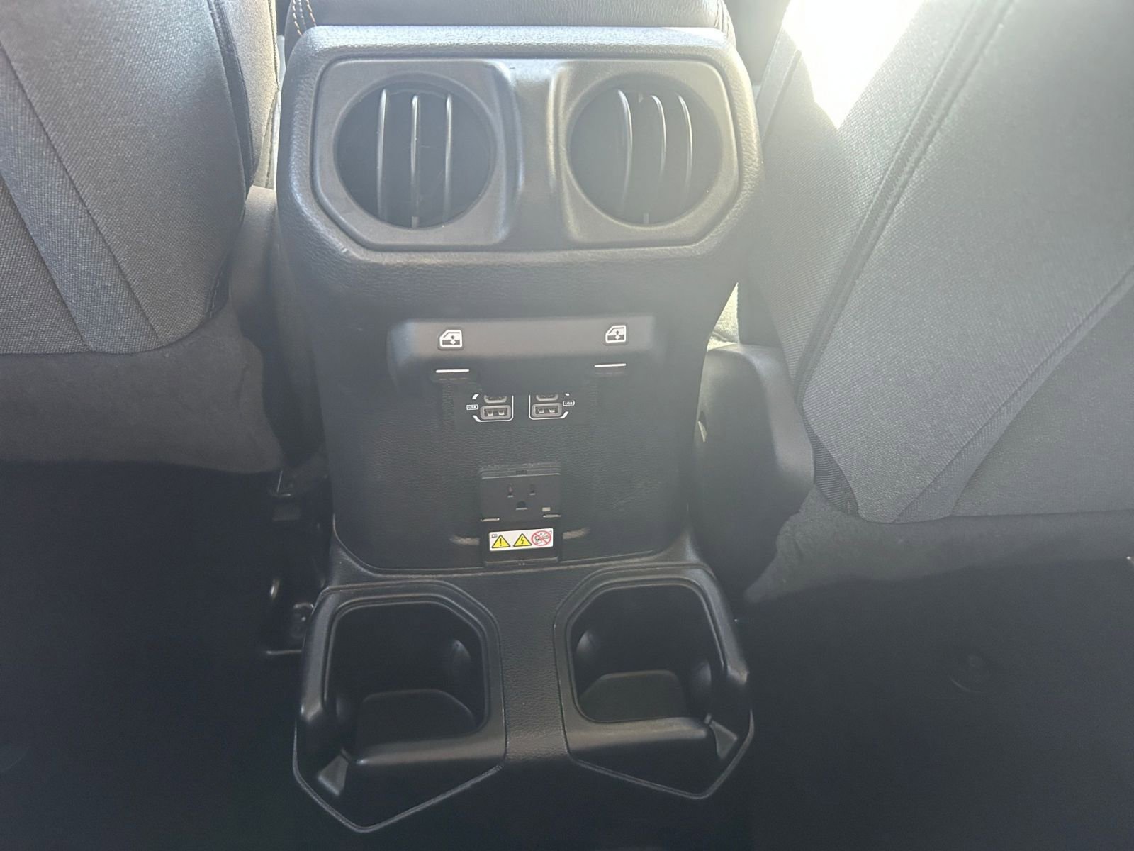 Thumbnail: 2025 Jeep Wrangler - 22