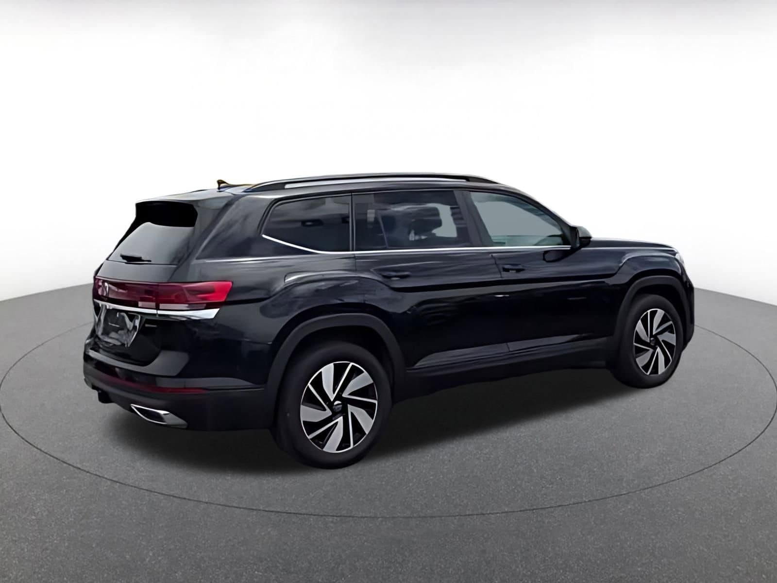 Thumbnail: 2025 Volkswagen Atlas - 16