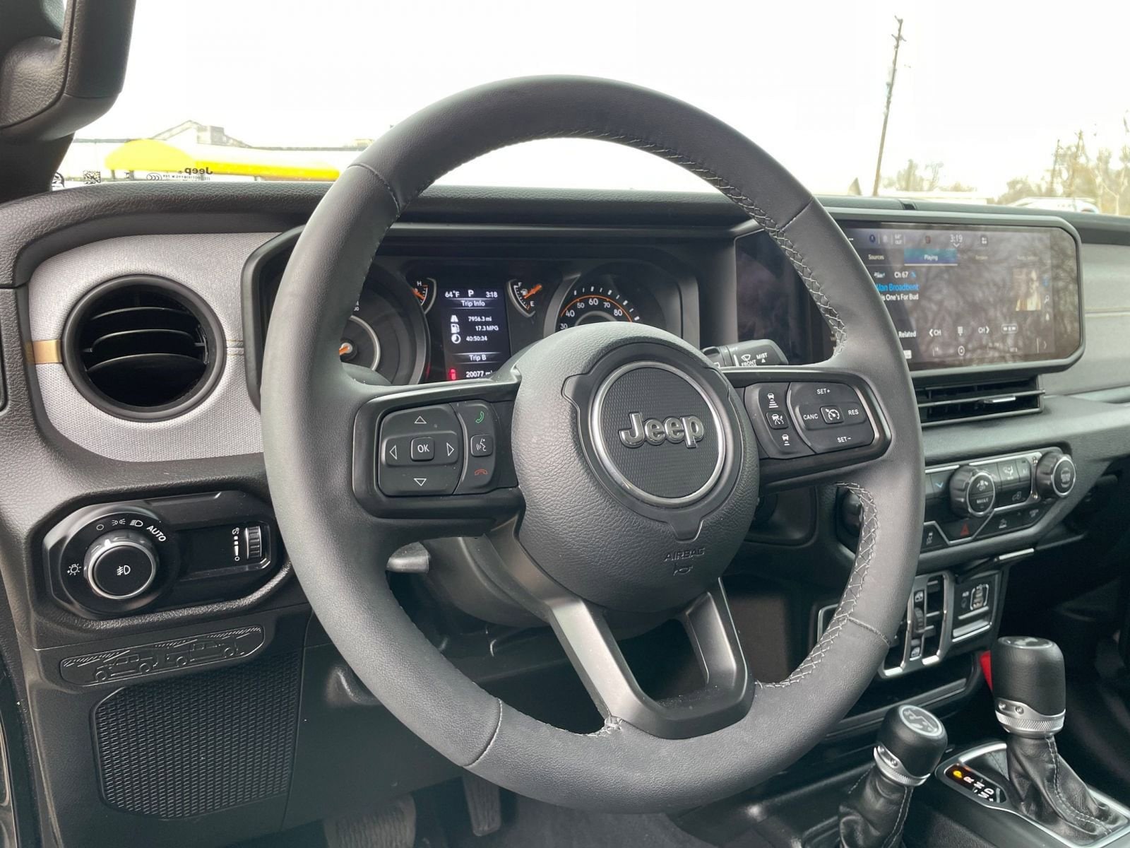 Thumbnail: 2025 Jeep Wrangler - 33