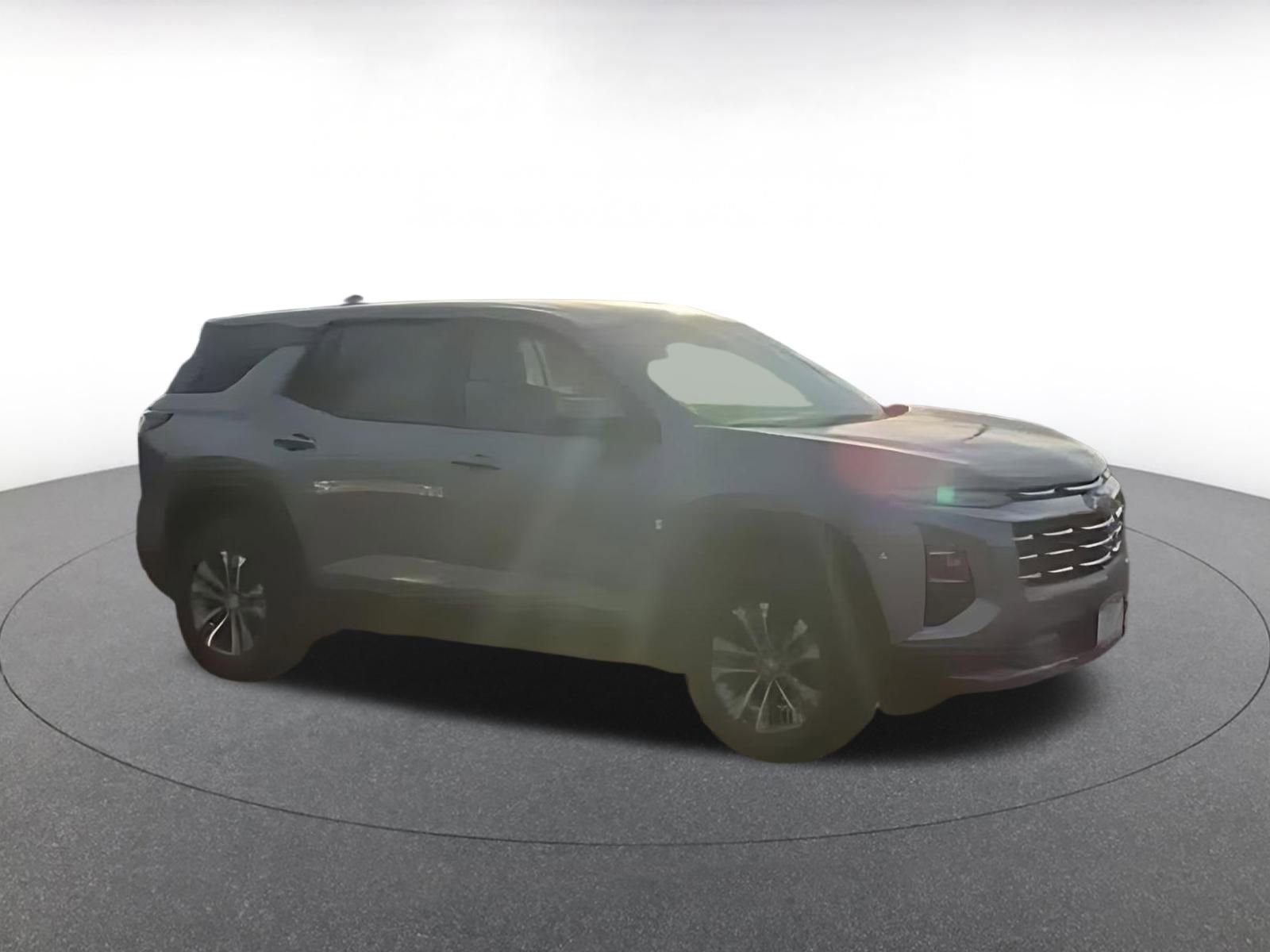 Thumbnail: 2025 Chevrolet Equinox - 8