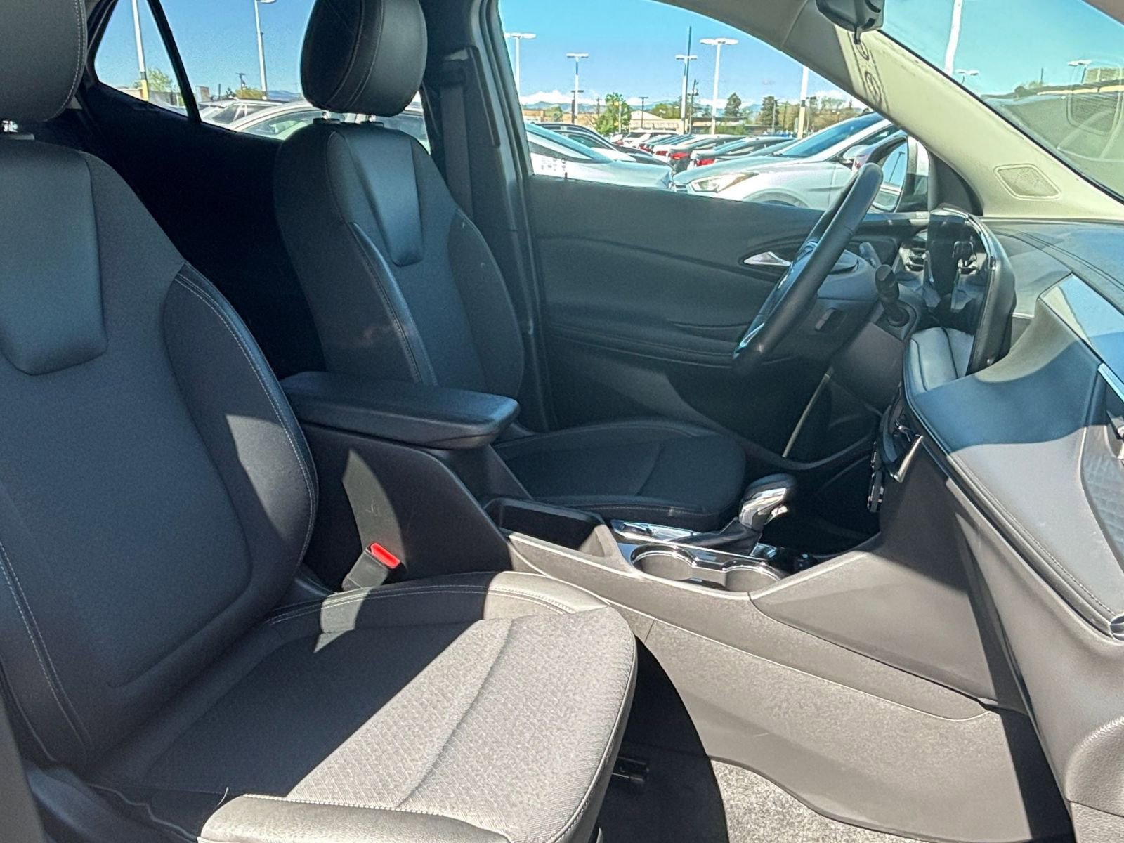 Thumbnail: 2025 Buick Encore GX - 33