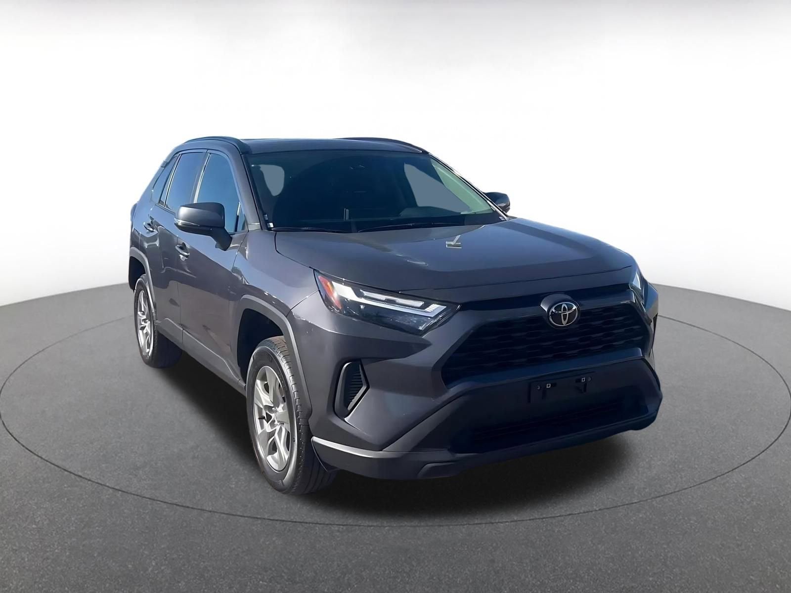 Thumbnail: 2025 Toyota RAV4 - 3