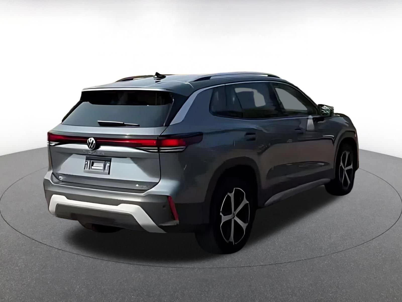 Thumbnail: 2026 Volkswagen Tiguan - 14
