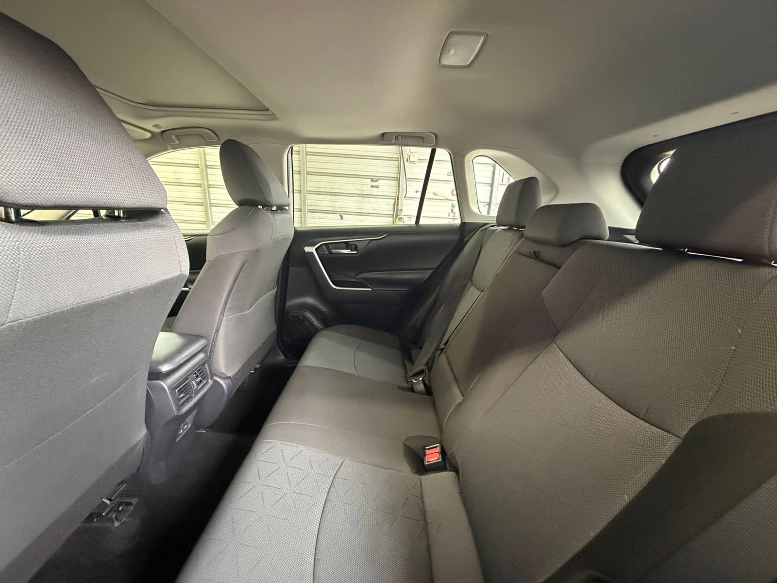 Thumbnail: 2025 Toyota RAV4 - 24