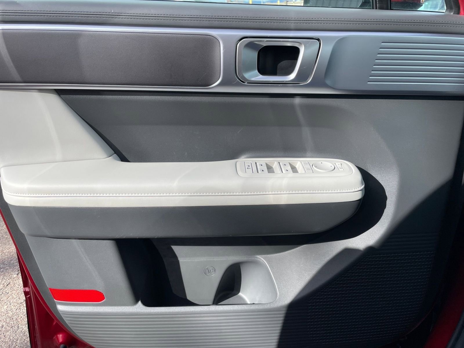 Thumbnail: 2025 Hyundai Santa Fe - 18