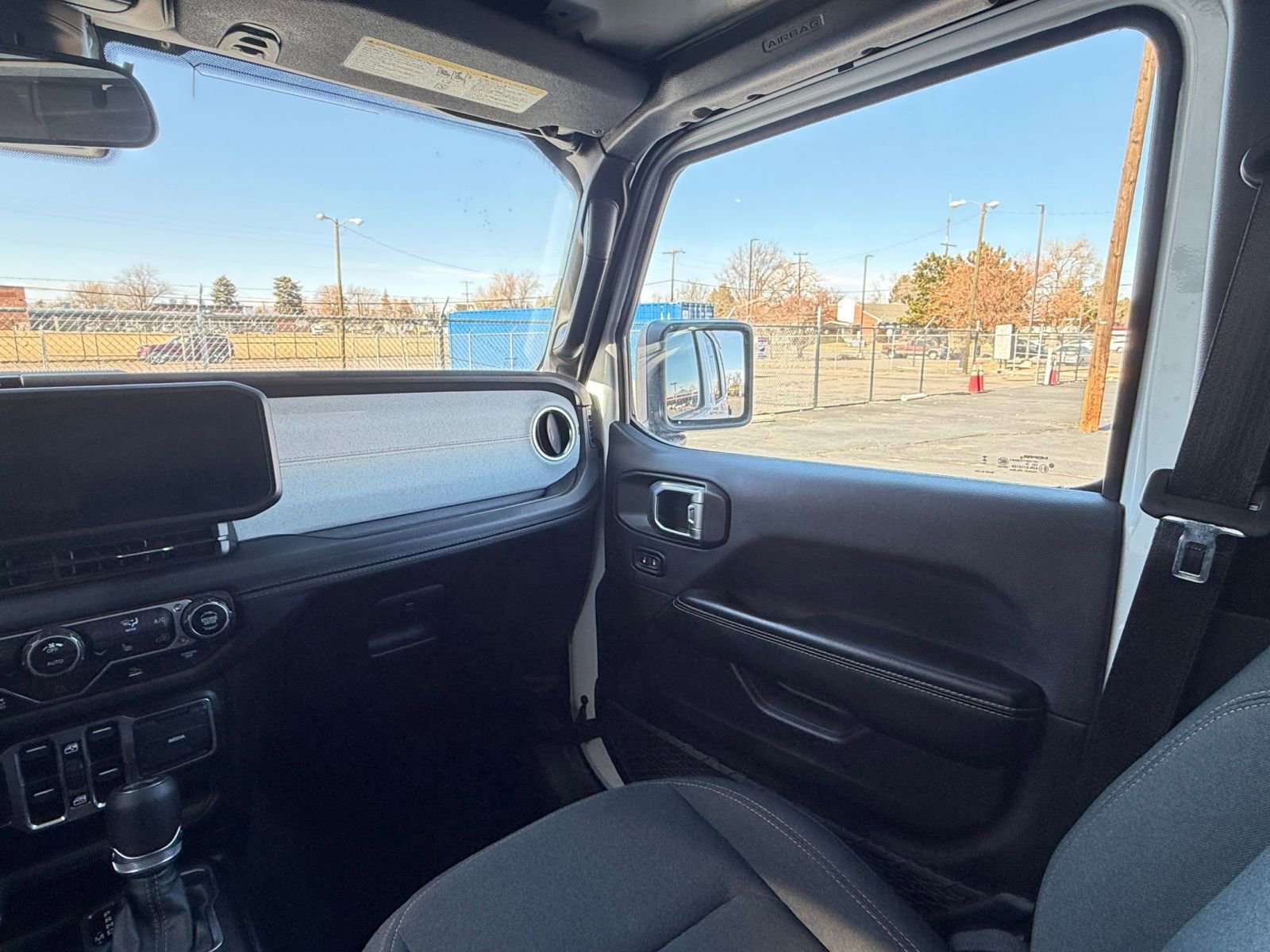 Thumbnail: 2025 Jeep Wrangler - 35