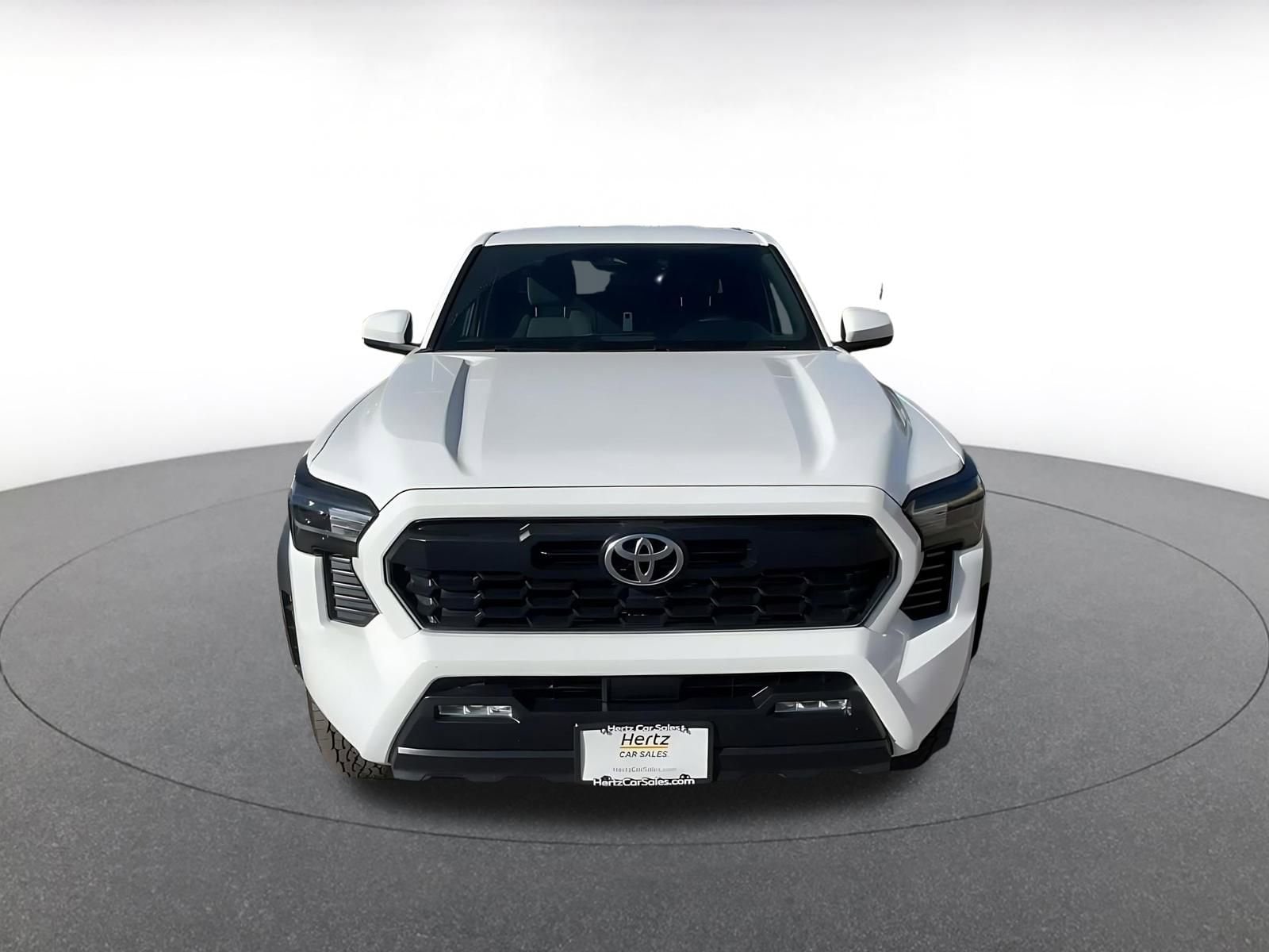 Thumbnail: 2025 Toyota Tacoma - 4