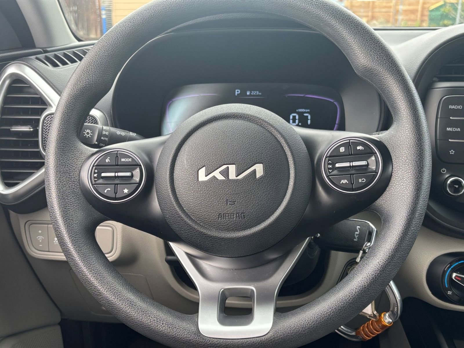 Thumbnail: 2025 Kia Soul - 24