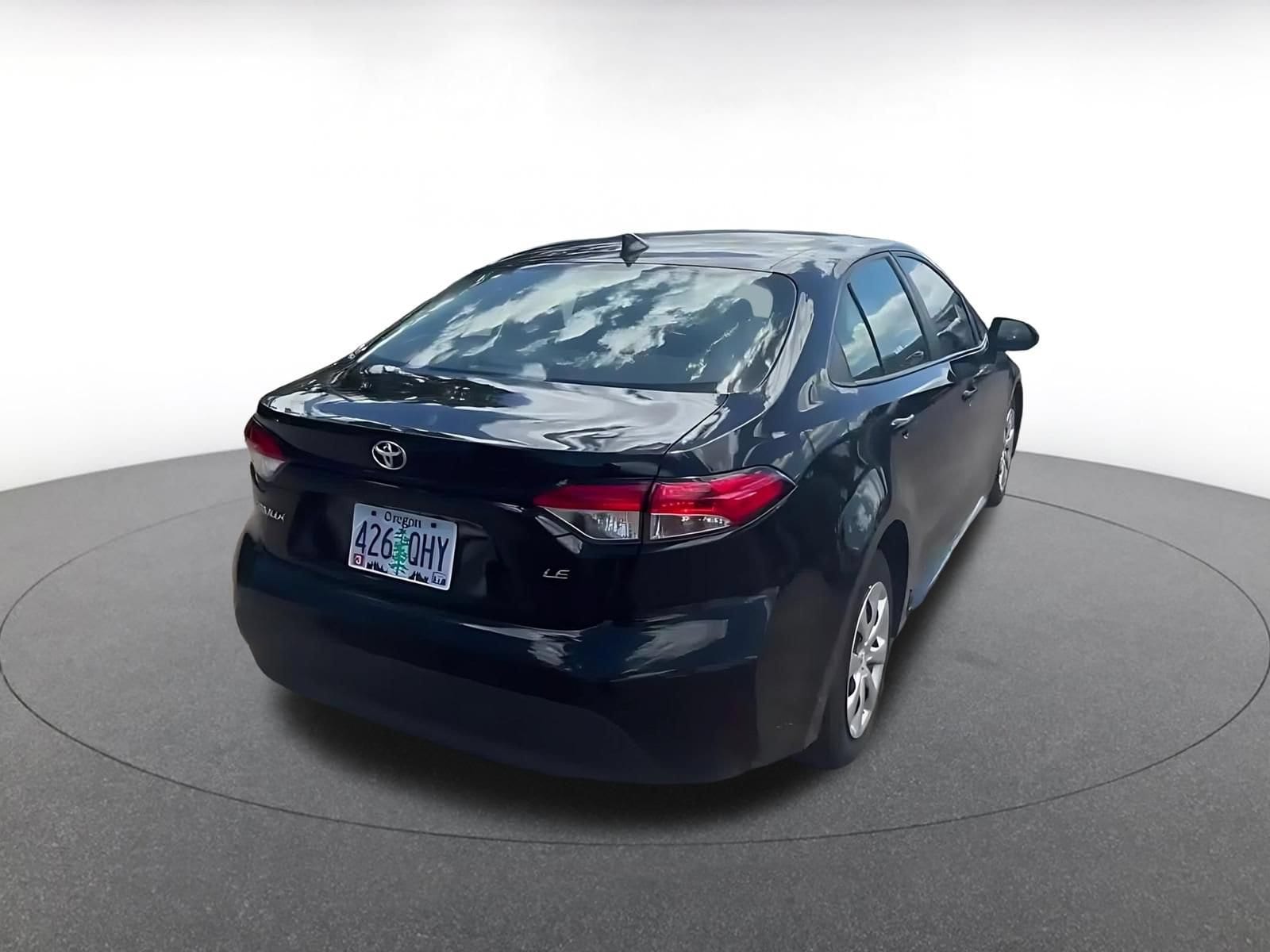 Thumbnail: 2025 Toyota Corolla - 15