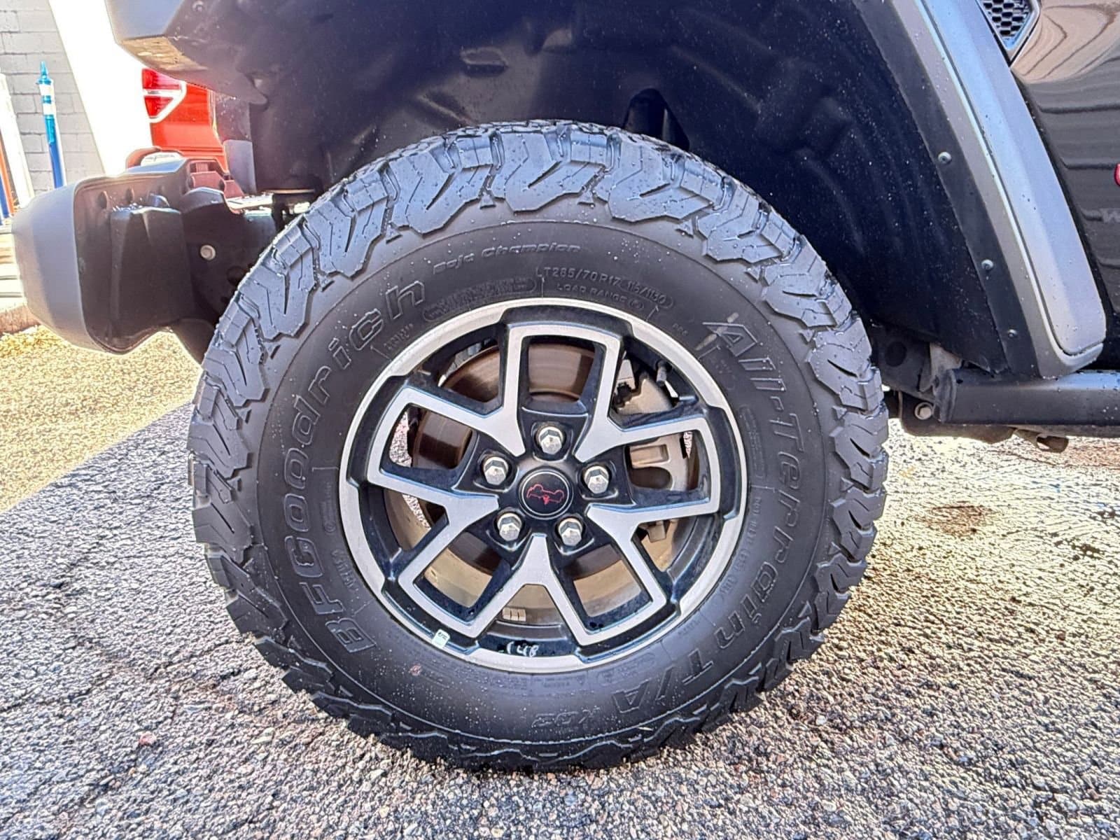 Thumbnail: 2025 Jeep Wrangler - 29