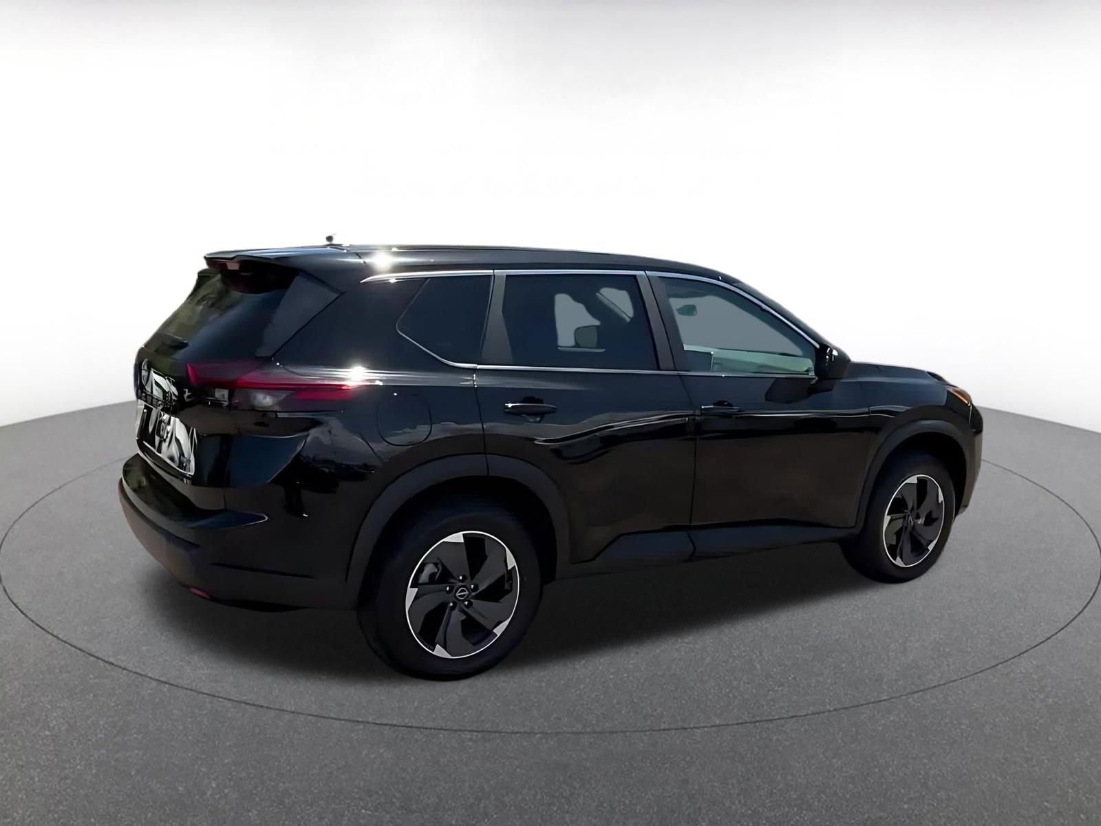 Thumbnail: 2025 Nissan Rogue - 15