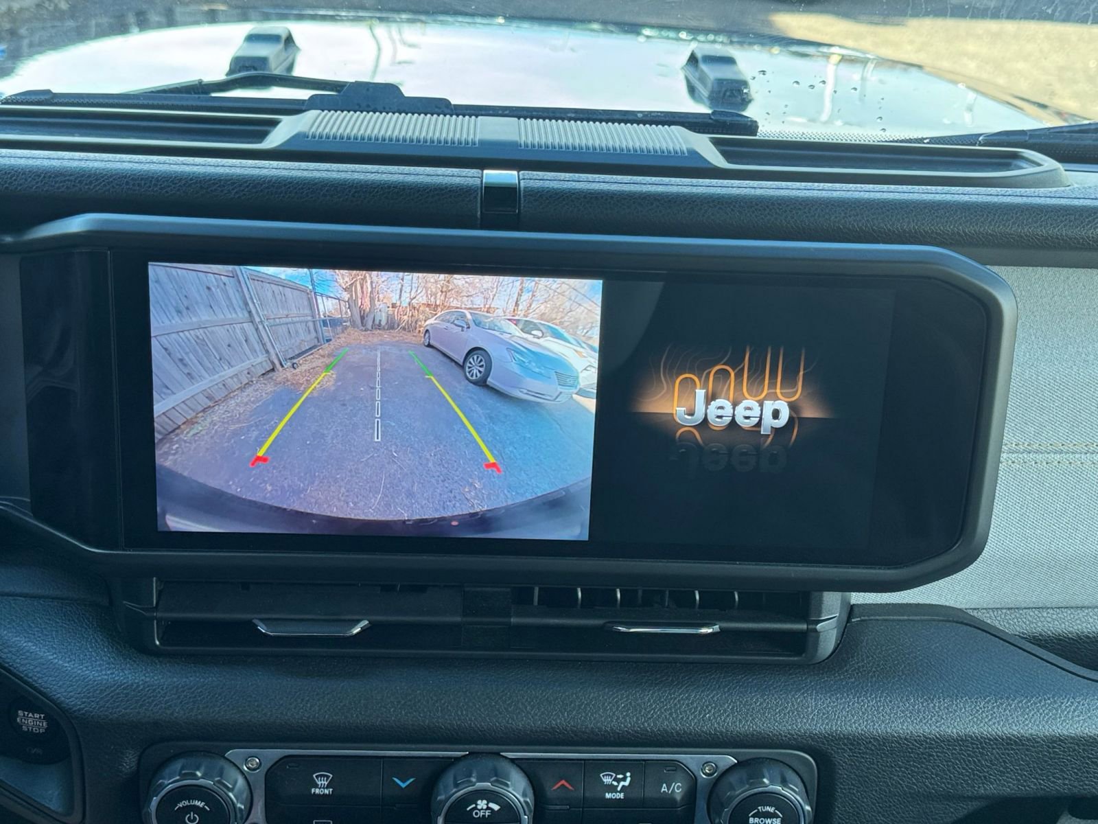 Thumbnail: 2025 Jeep Wrangler - 17