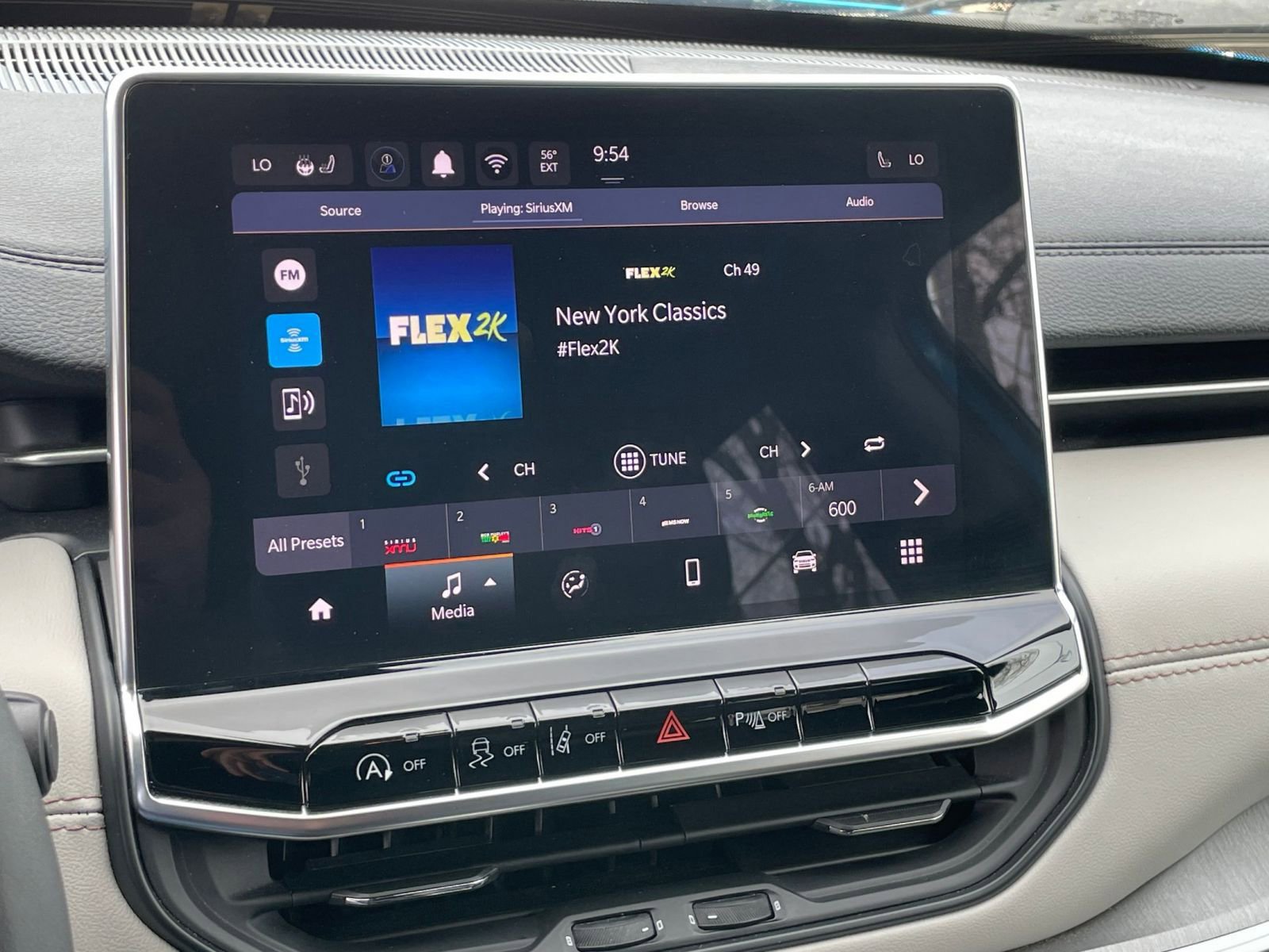 Thumbnail: 2025 Jeep Compass - 20