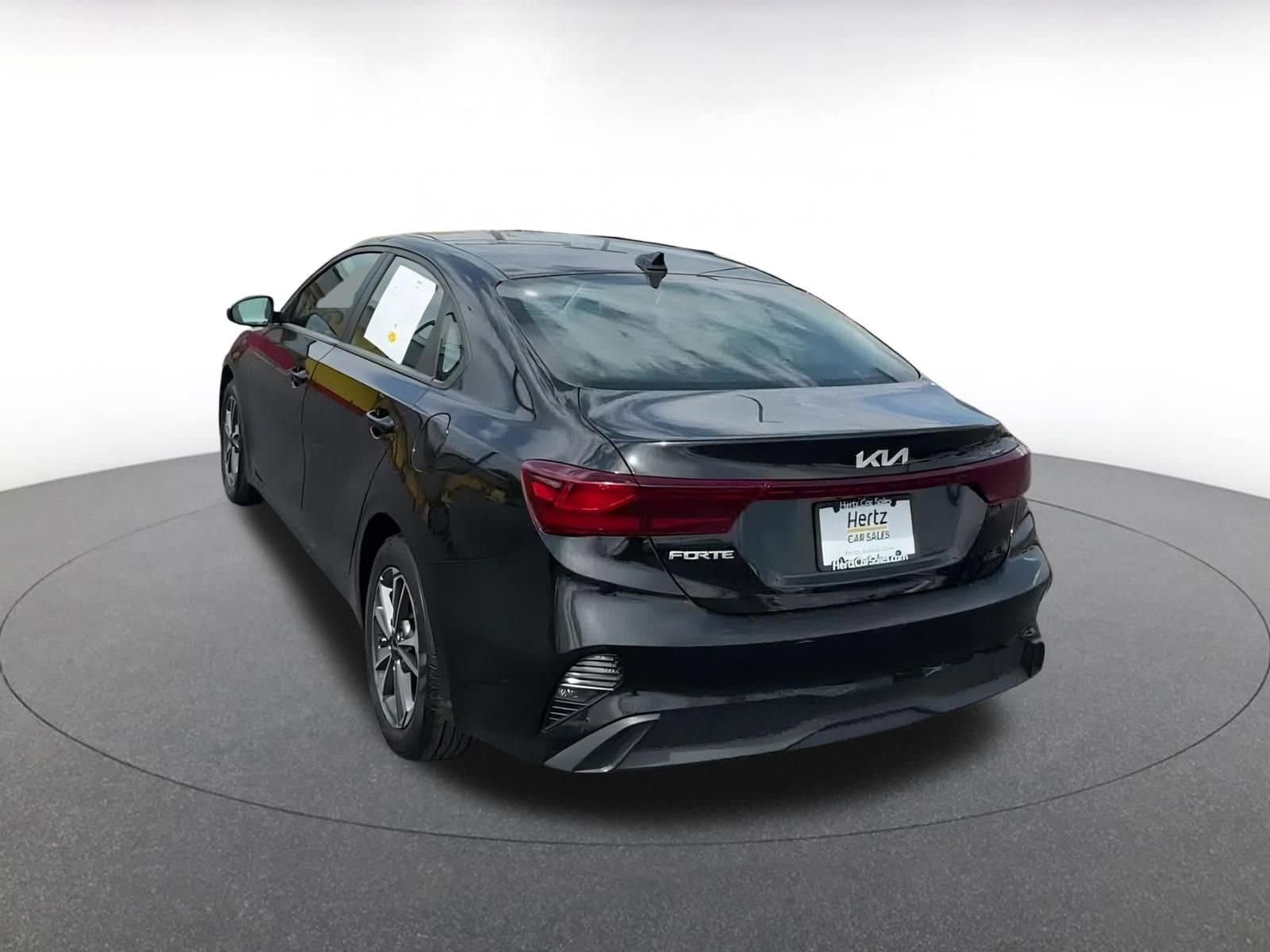 2024 Kia Forte LXS 11