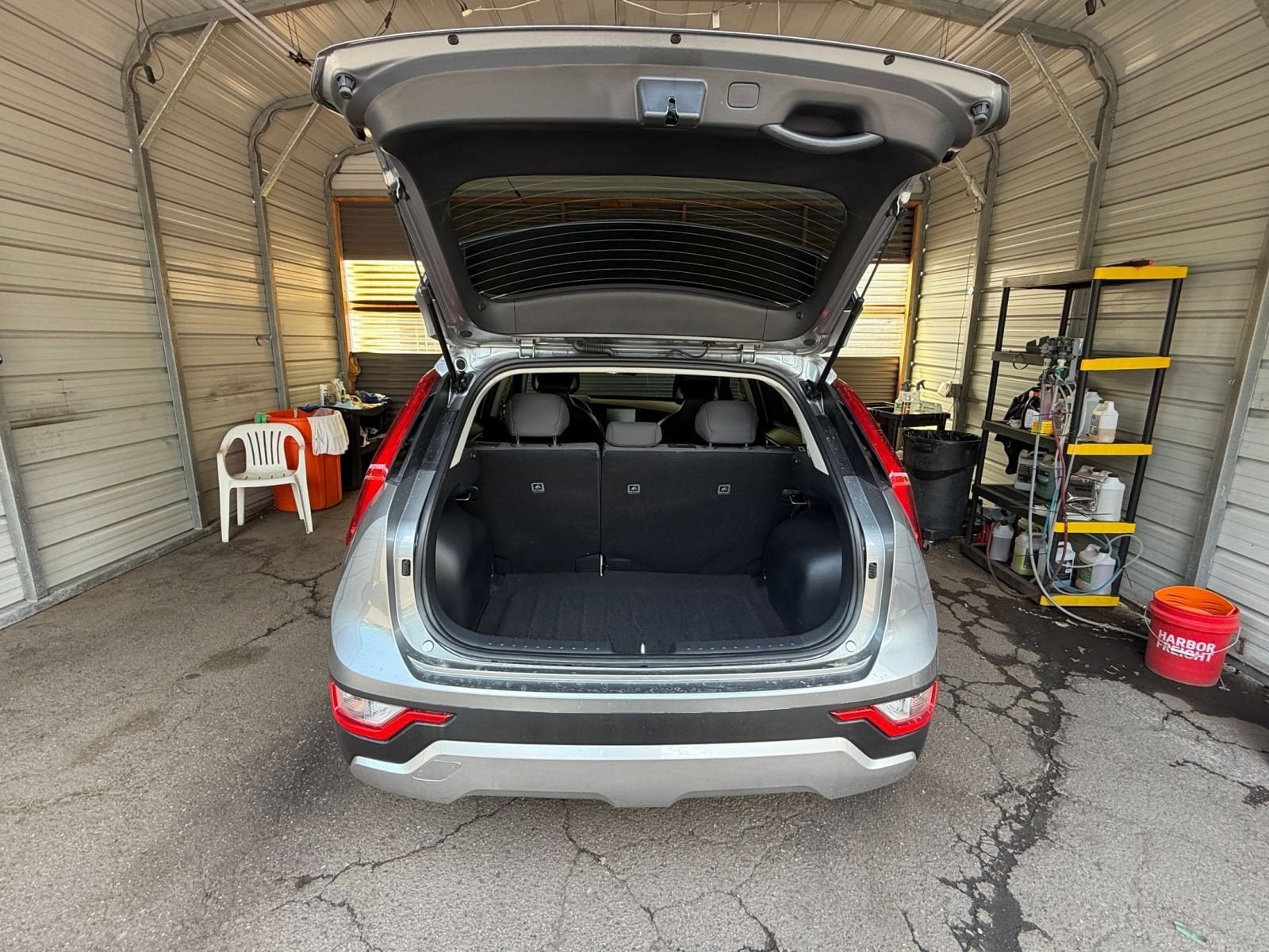 Thumbnail: 2026 Kia Niro - 24