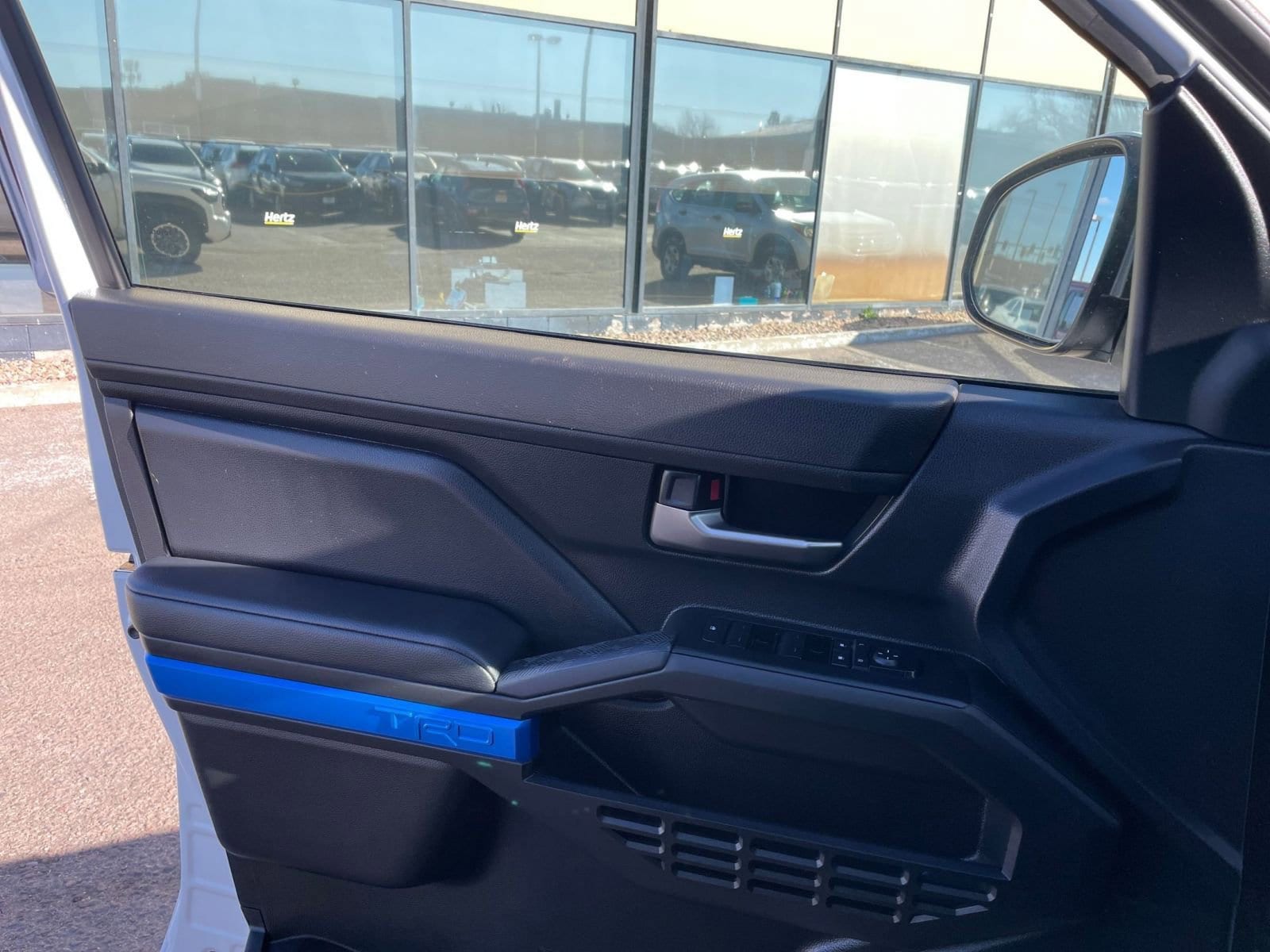 Thumbnail: 2025 Toyota Tacoma - 18