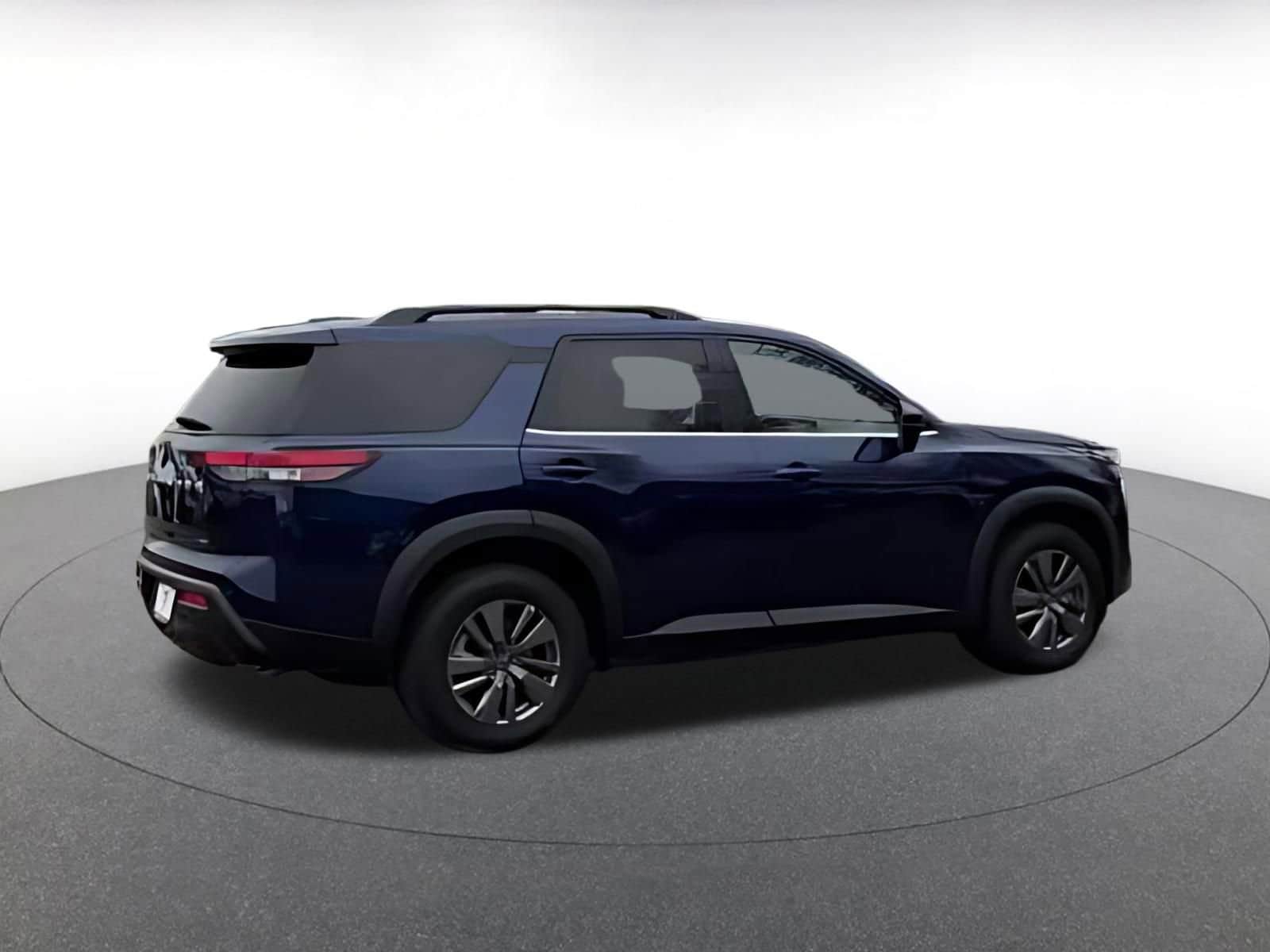 Thumbnail: 2025 Nissan Pathfinder - 15